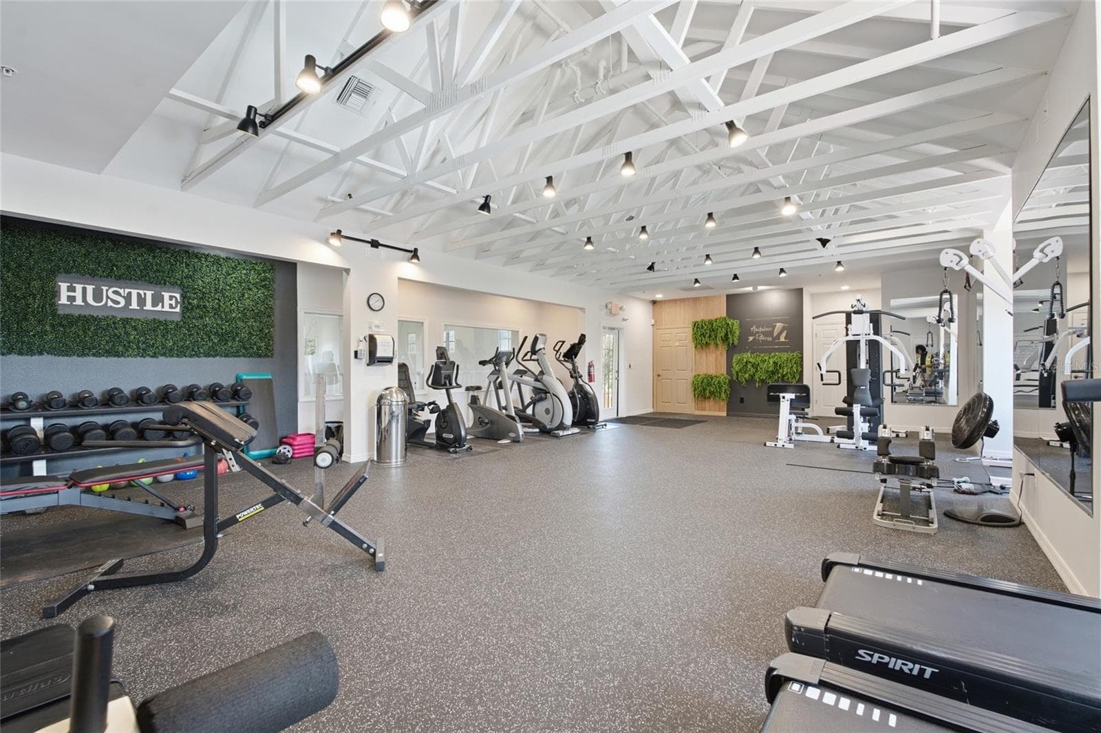 Resort Fitness Center - 2400 FEATHER SOUND DR #313, CLEARWATER