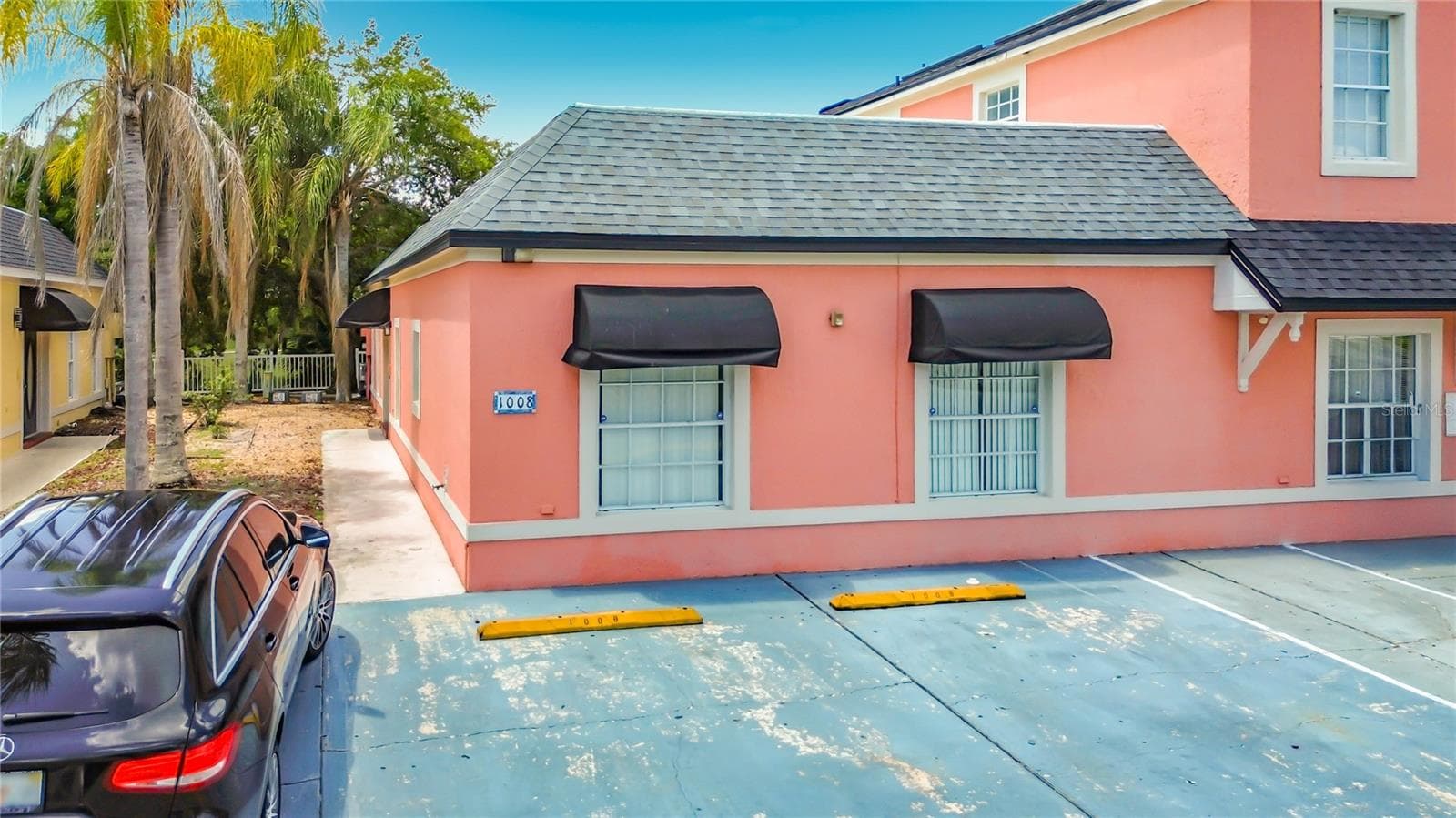 Townhouse at 1008 UNIVERSAL REST PL, KISSIMMEE, photo 2 of 34
