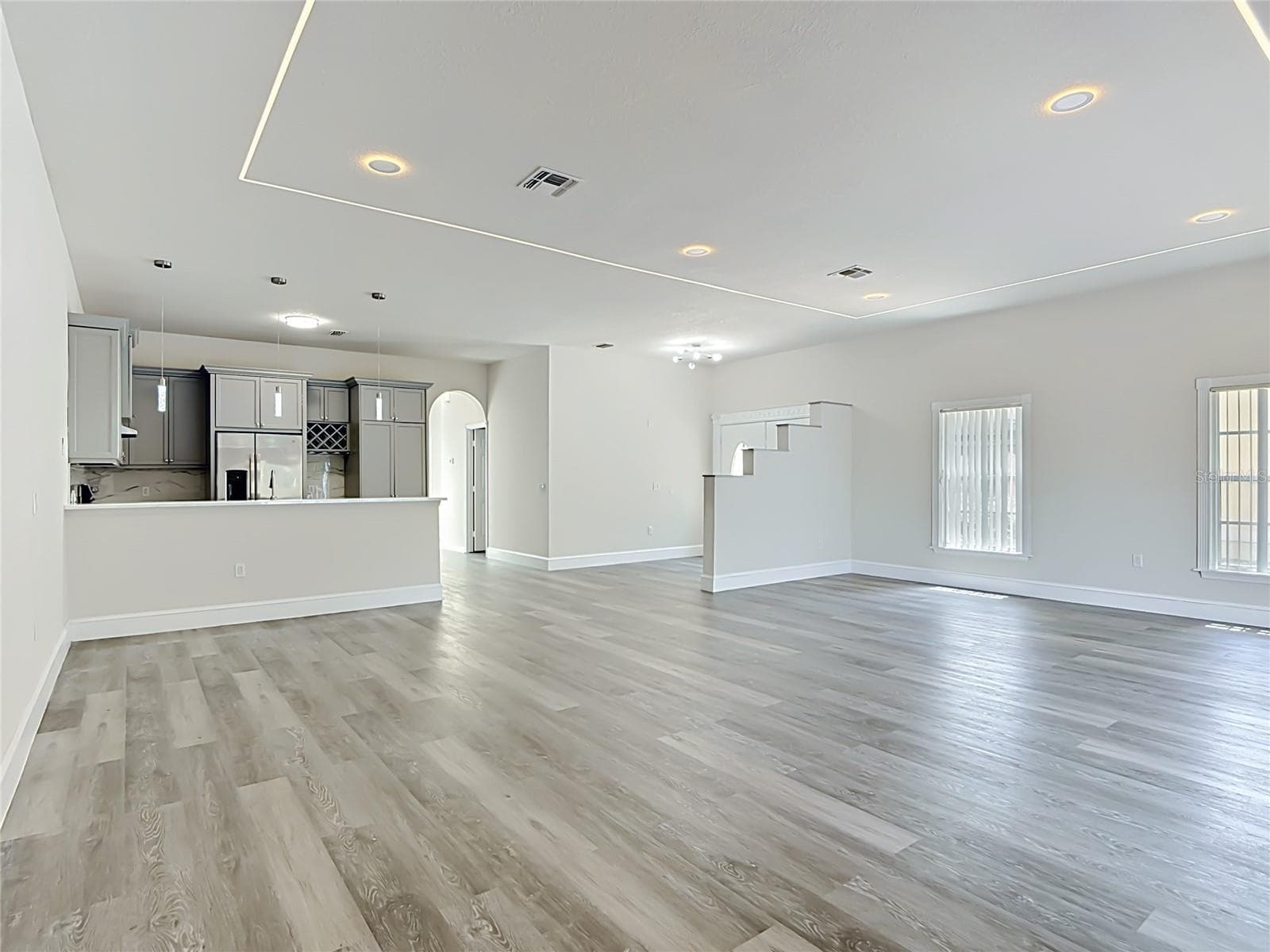 Townhouse at 1008 UNIVERSAL REST PL, KISSIMMEE, photo 6 of 34
