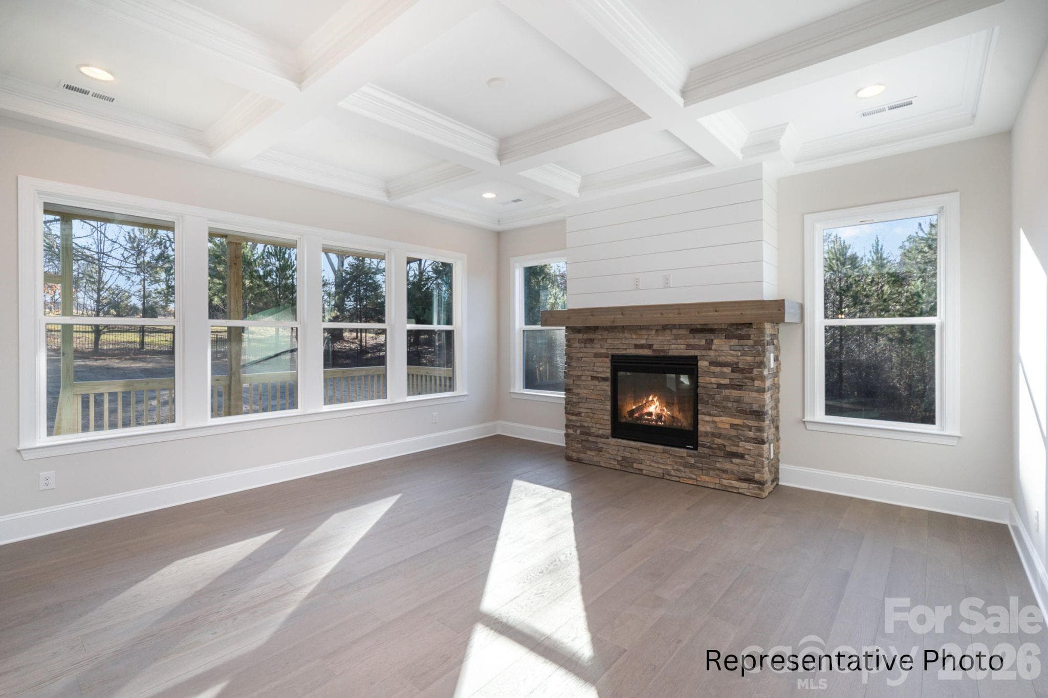 Single Family Residence at 484 Edmunds Lane, Clover, photo 17 of 34