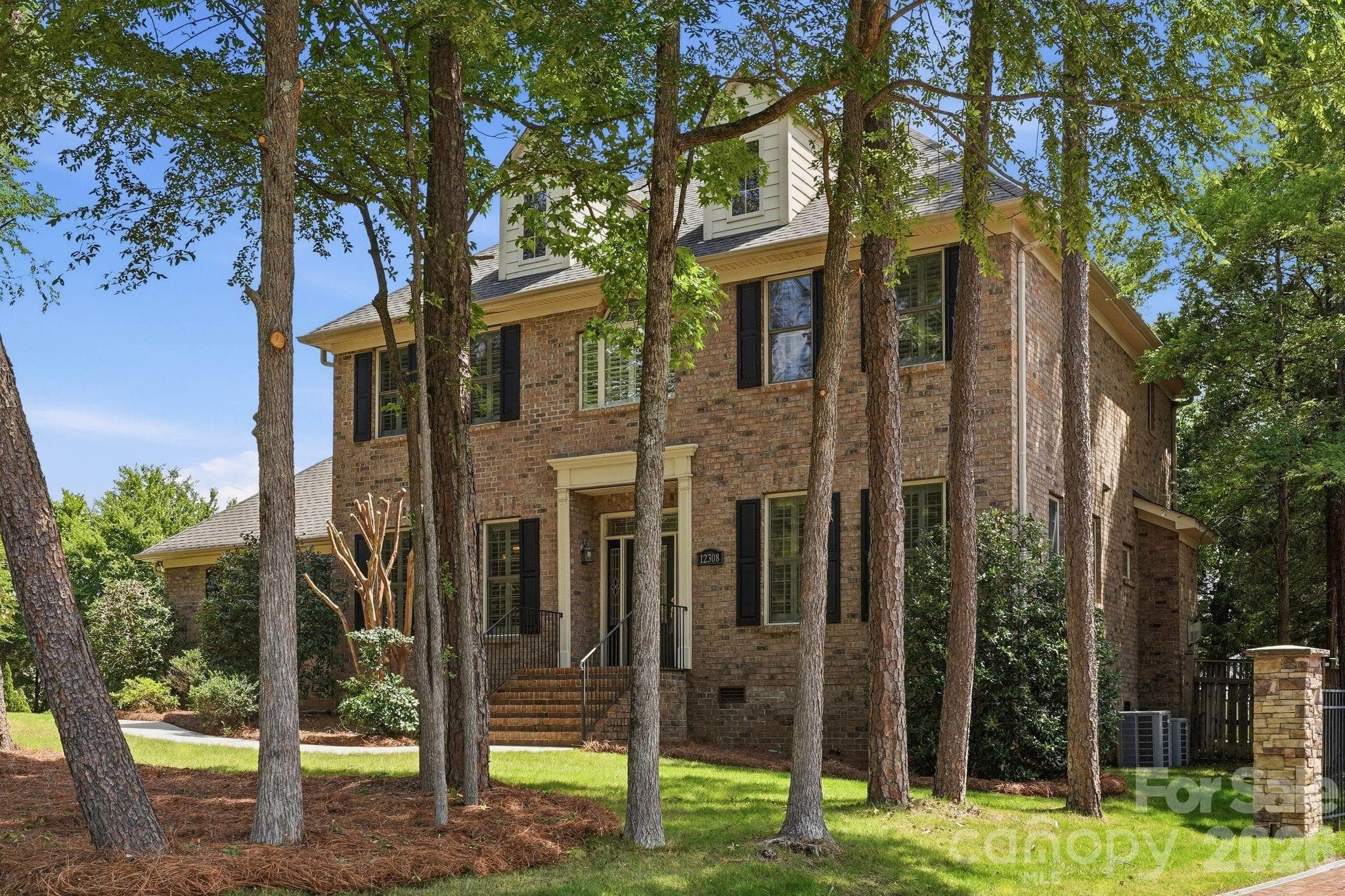 Single Family Residence at 12308 Headquarters Farm Road, Charlotte, photo 35 of 37