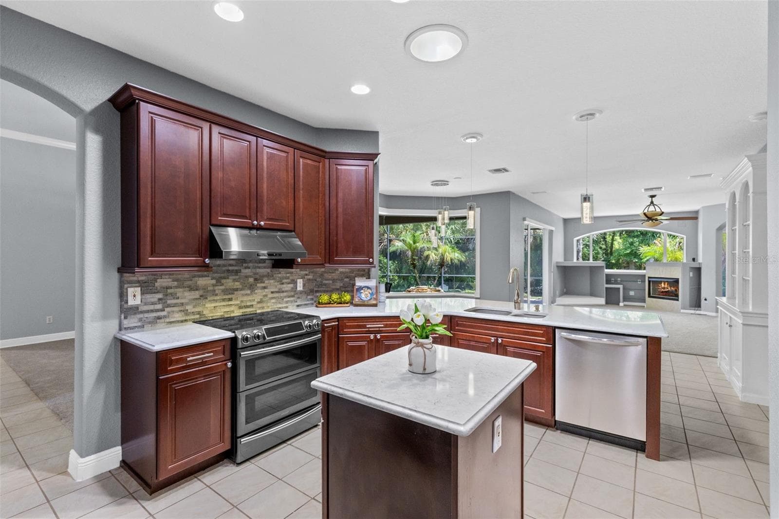 Single Family Residence at 341 VERACLIFF CT, OVIEDO, photo 17 of 40
