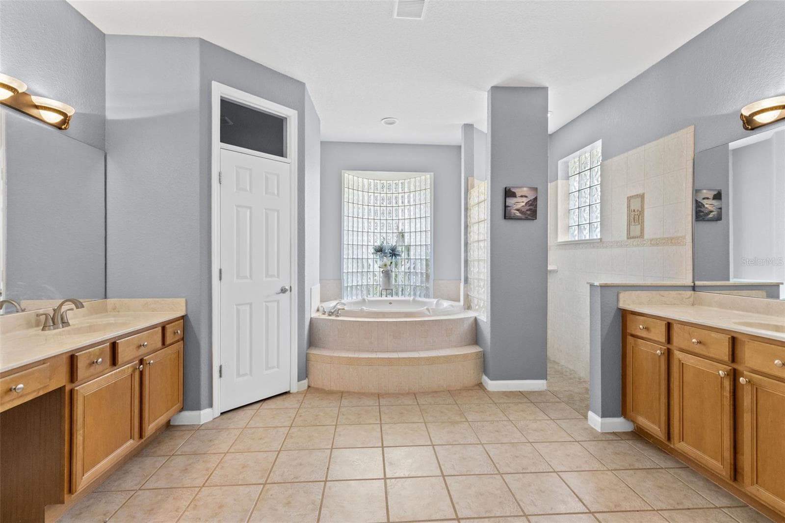 Single Family Residence at 341 VERACLIFF CT, OVIEDO, photo 25 of 40