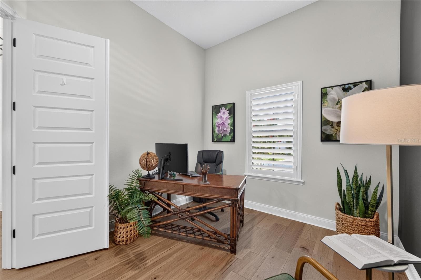 Single Family Residence at 5391 CLUBHOUSE HILLS LN, LAKELAND, photo 10 of 79