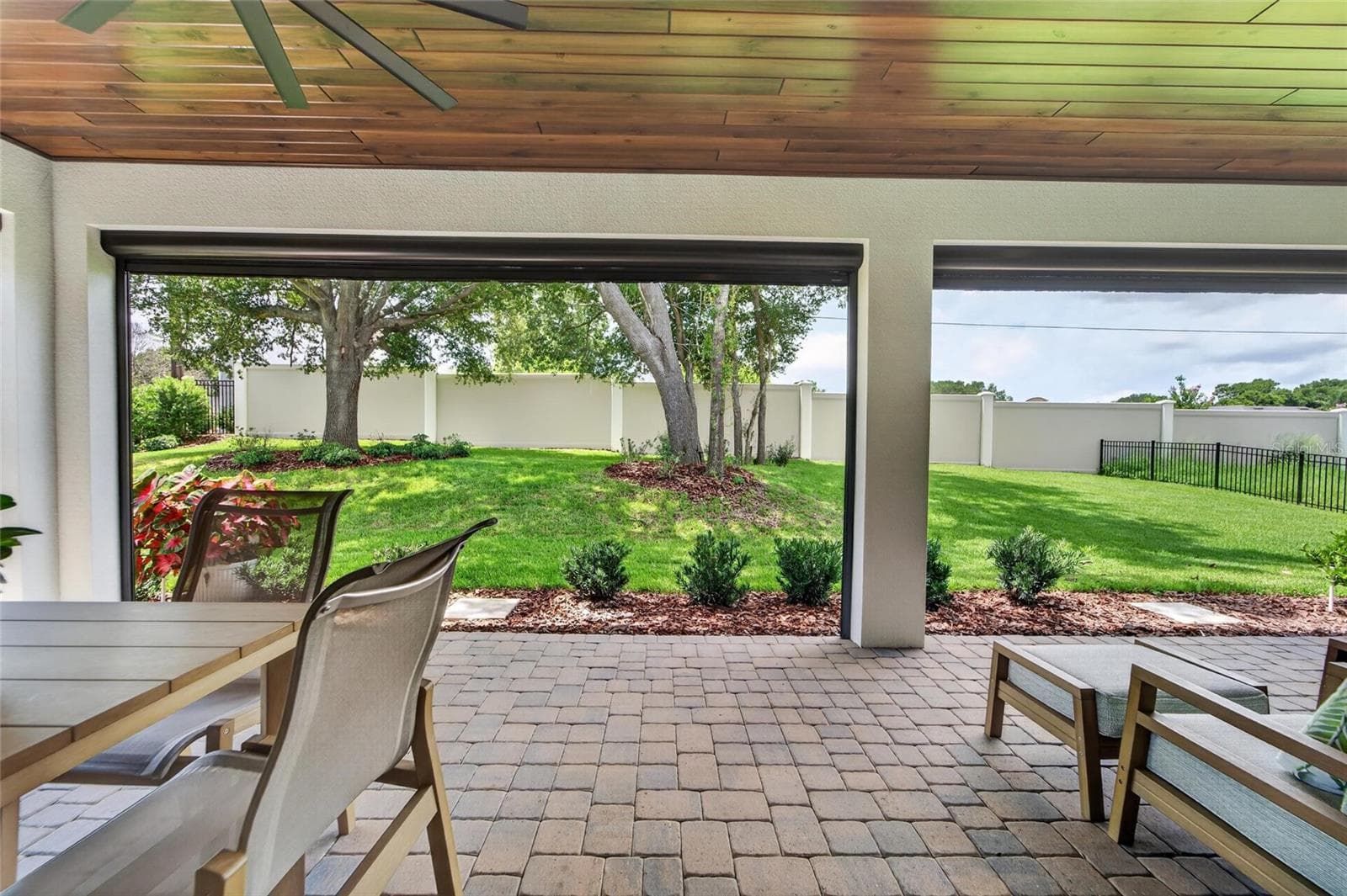 Single Family Residence at 5391 CLUBHOUSE HILLS LN, LAKELAND, photo 55 of 79