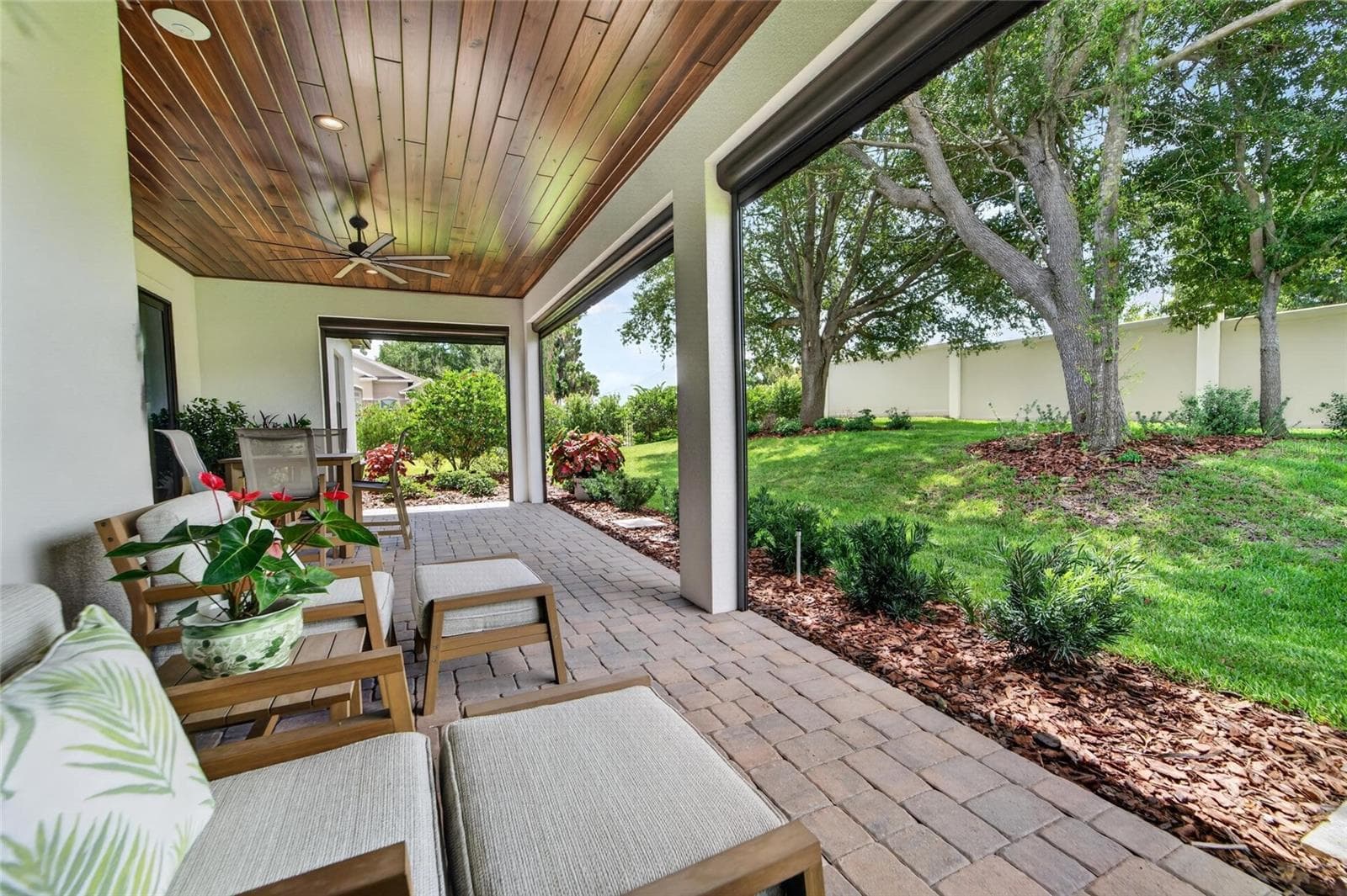 Single Family Residence at 5391 CLUBHOUSE HILLS LN, LAKELAND, photo 56 of 79