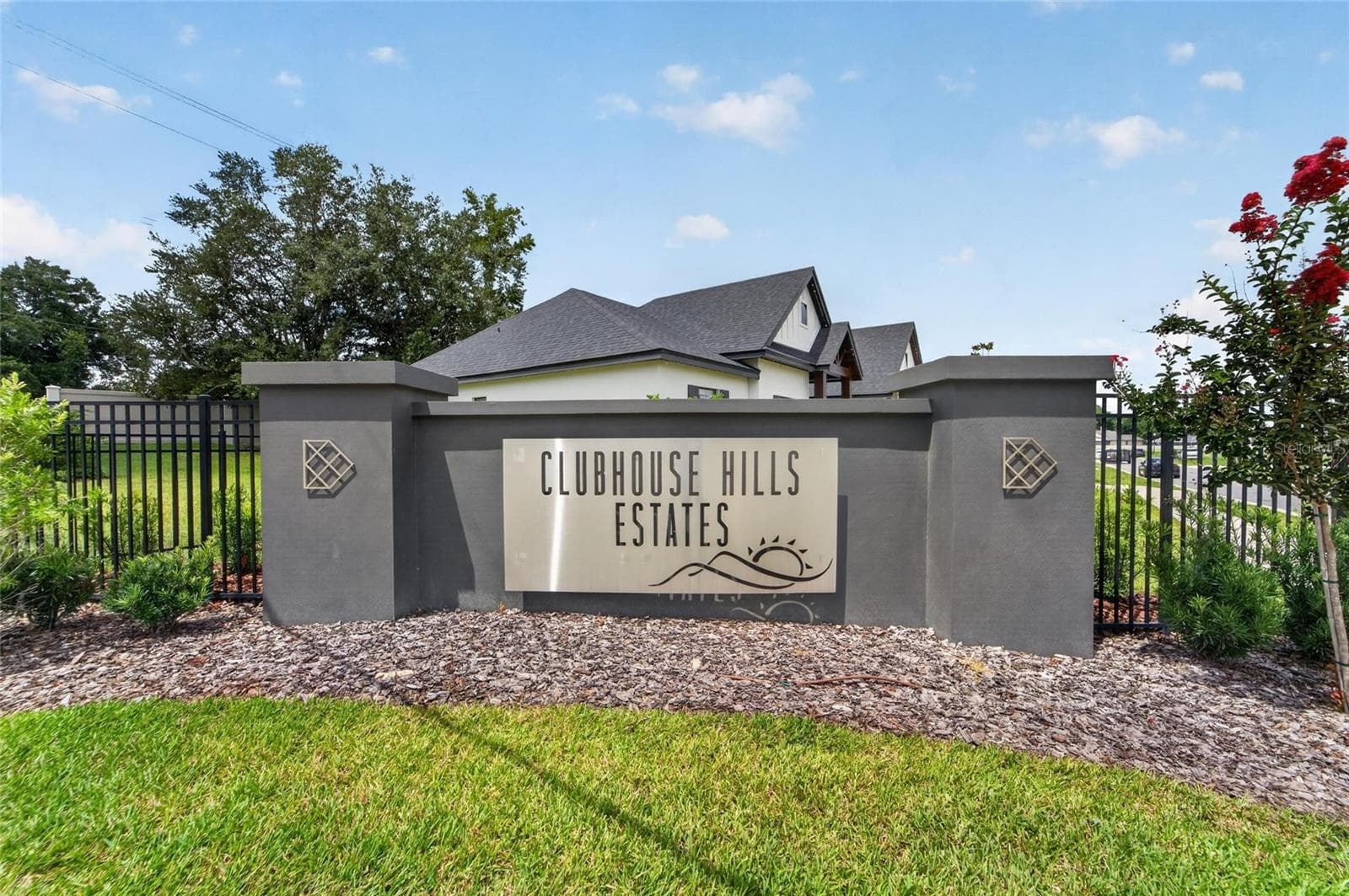 Single Family Residence at 5391 CLUBHOUSE HILLS LN, LAKELAND, photo 60 of 79