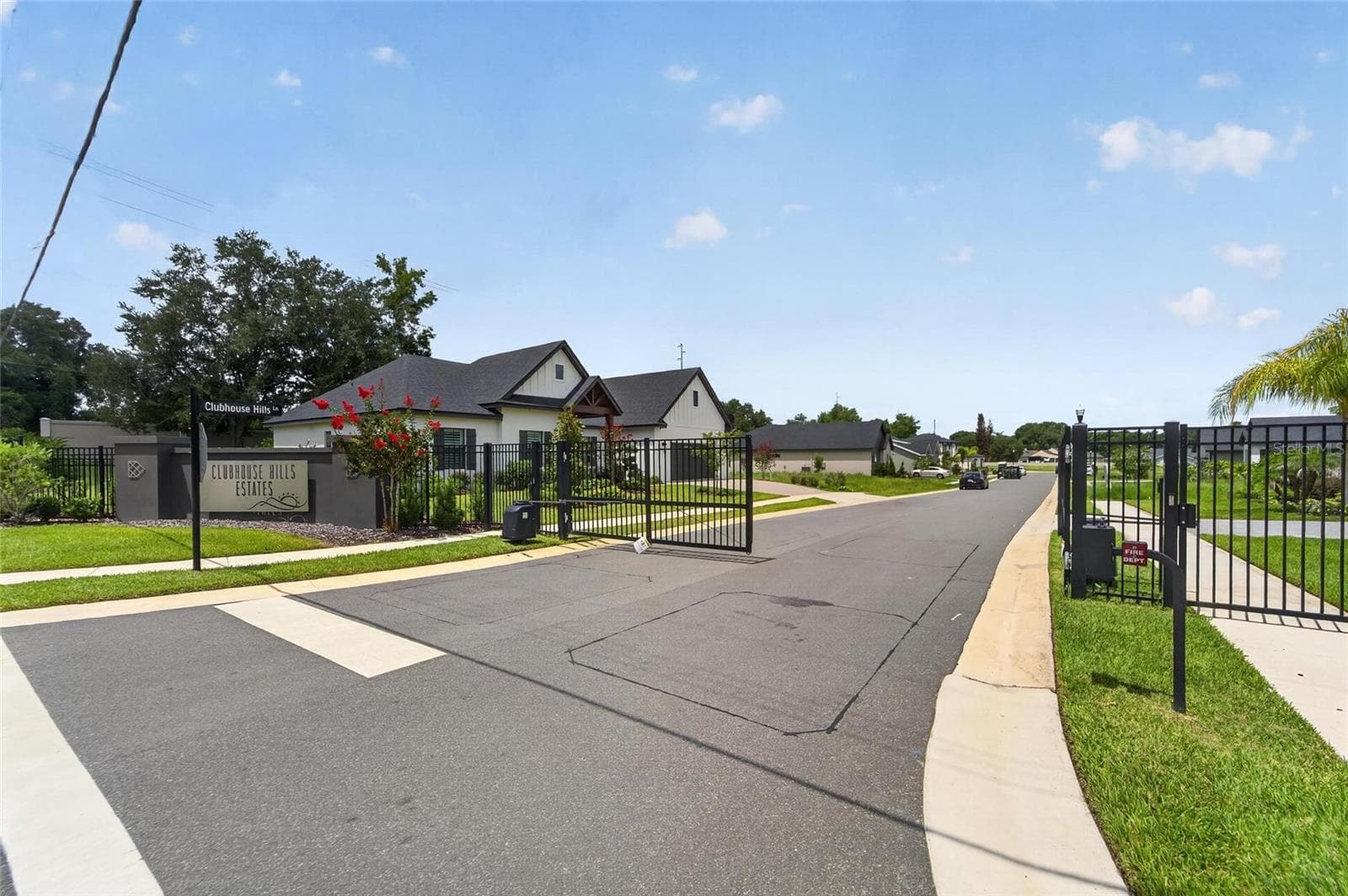 Single Family Residence at 5391 CLUBHOUSE HILLS LN, LAKELAND, photo 61 of 79