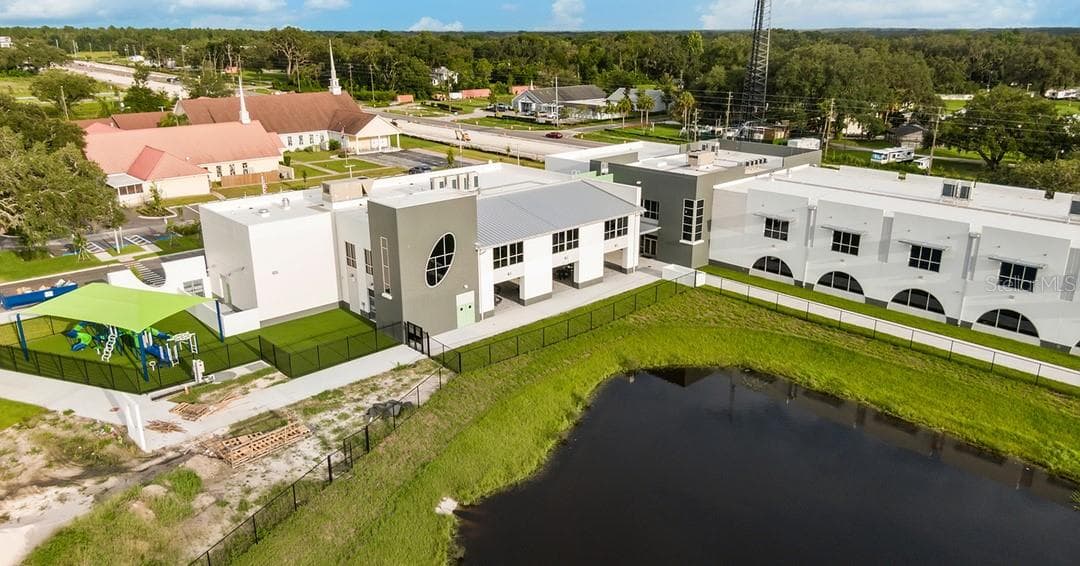 Single Family Residence at AVALON PARK WEST, WESLEY CHAPEL, photo 8 of 9