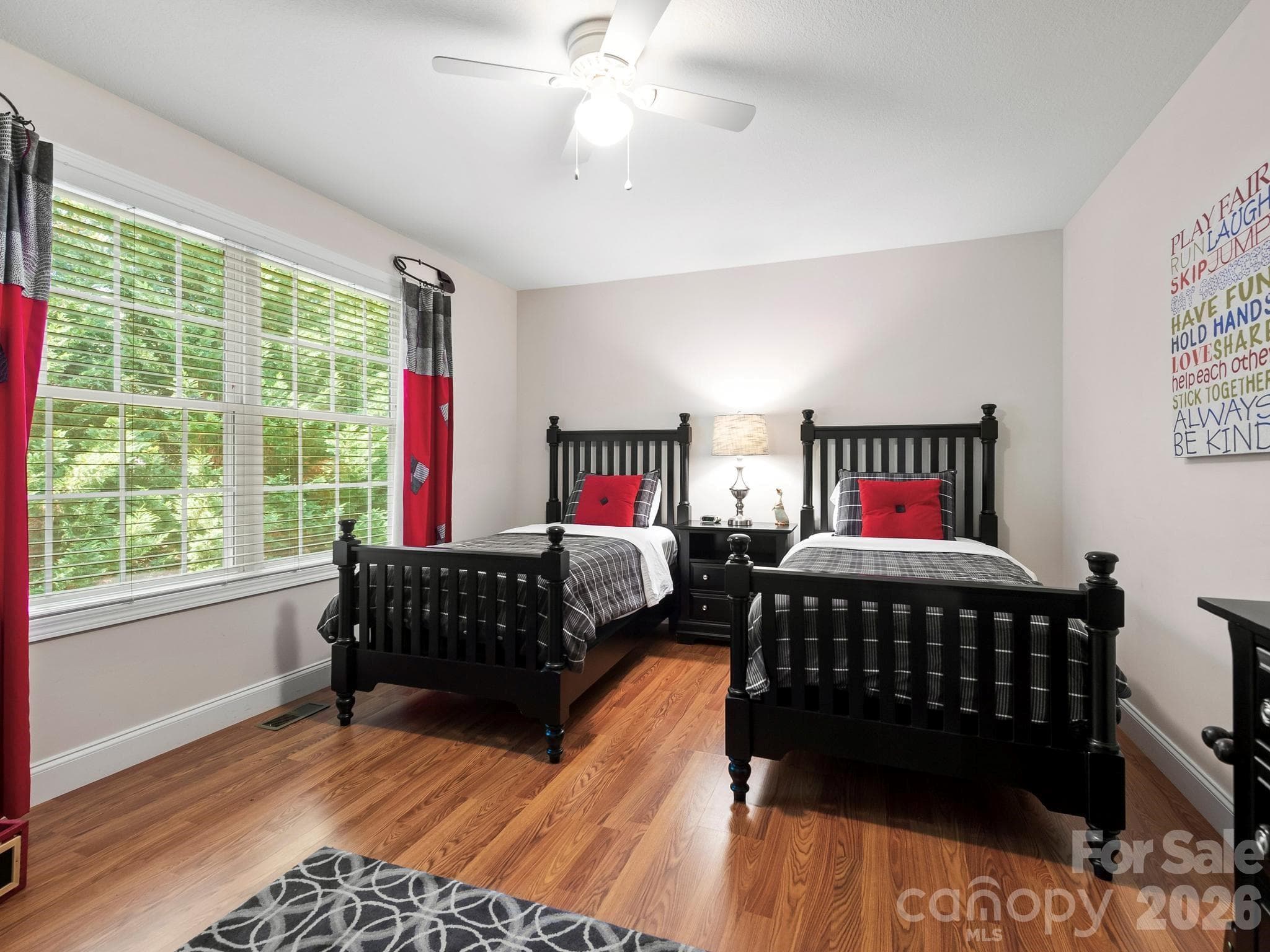 Single Family Residence at 7 Winters Edge Lane, Asheville, photo 25 of 33