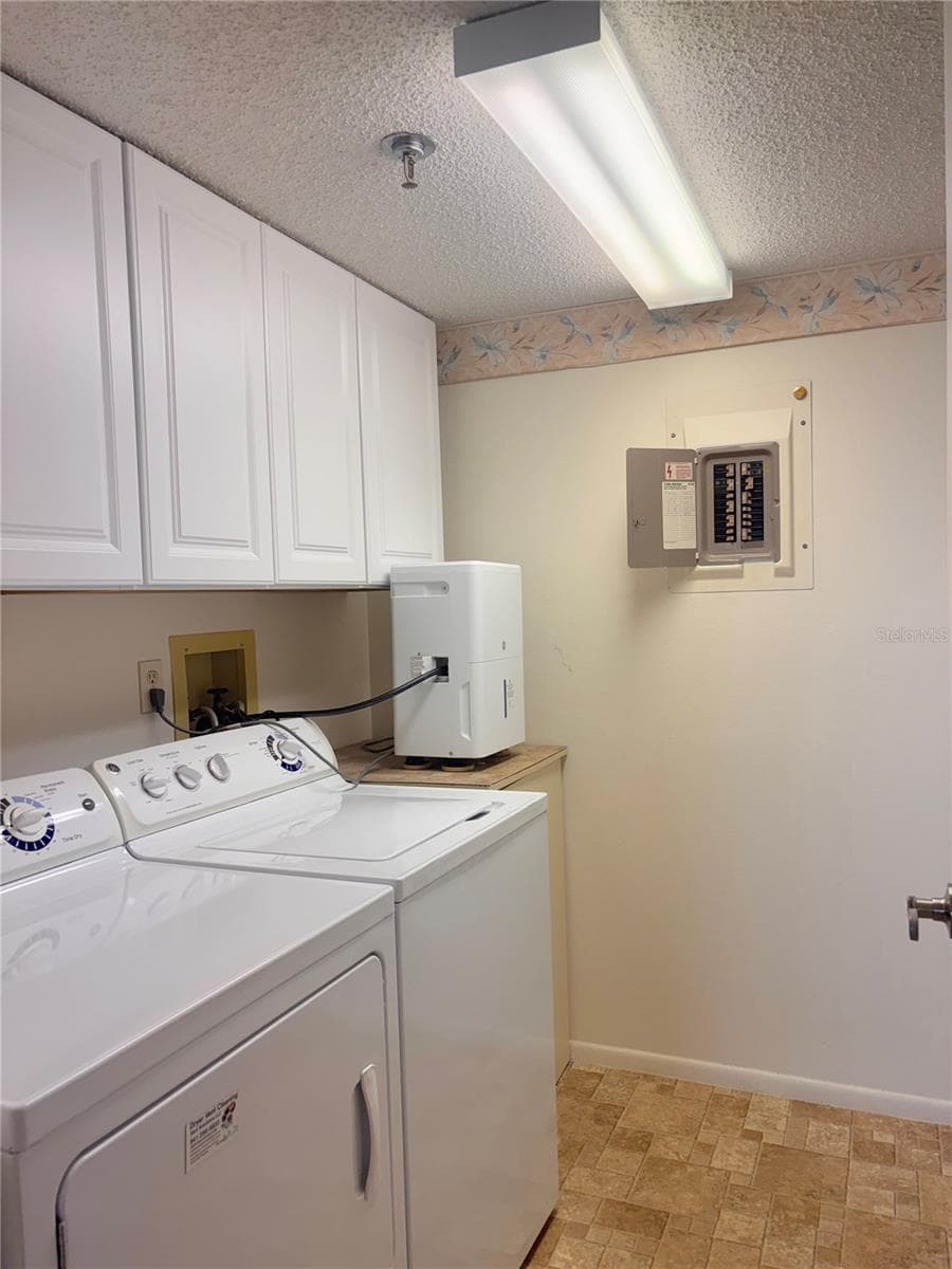 Laundry Room - 4460 FAIRWAYS BLVD #407, BRADENTON