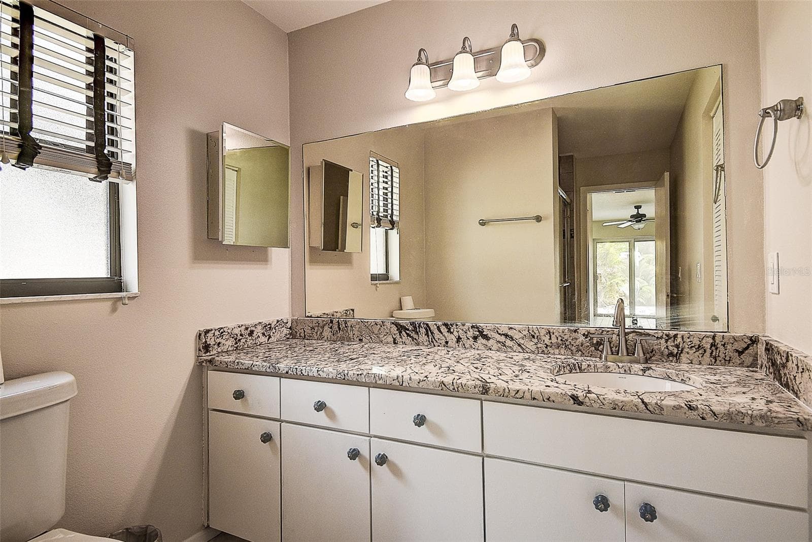 Single Family Residence at 2876 LAKE VALENCIA BLVD E, PALM HARBOR, photo 29 of 51