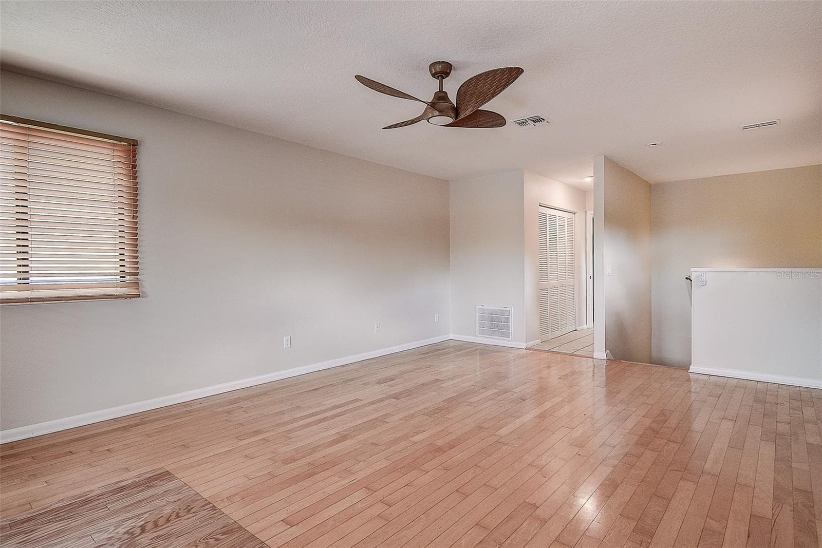 Single Family Residence at 2876 LAKE VALENCIA BLVD E, PALM HARBOR, photo 32 of 51