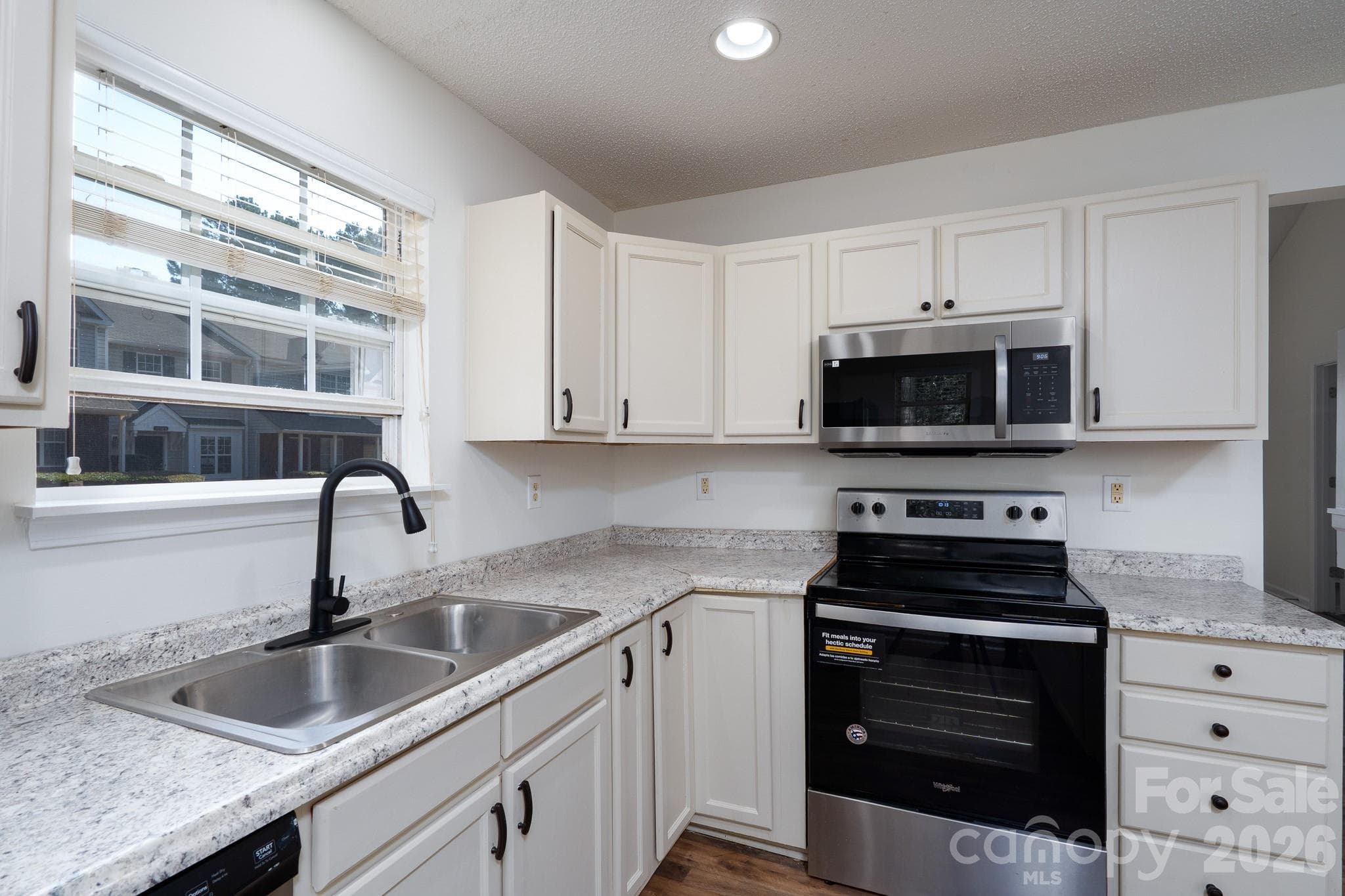 Kitchen - Charlotte