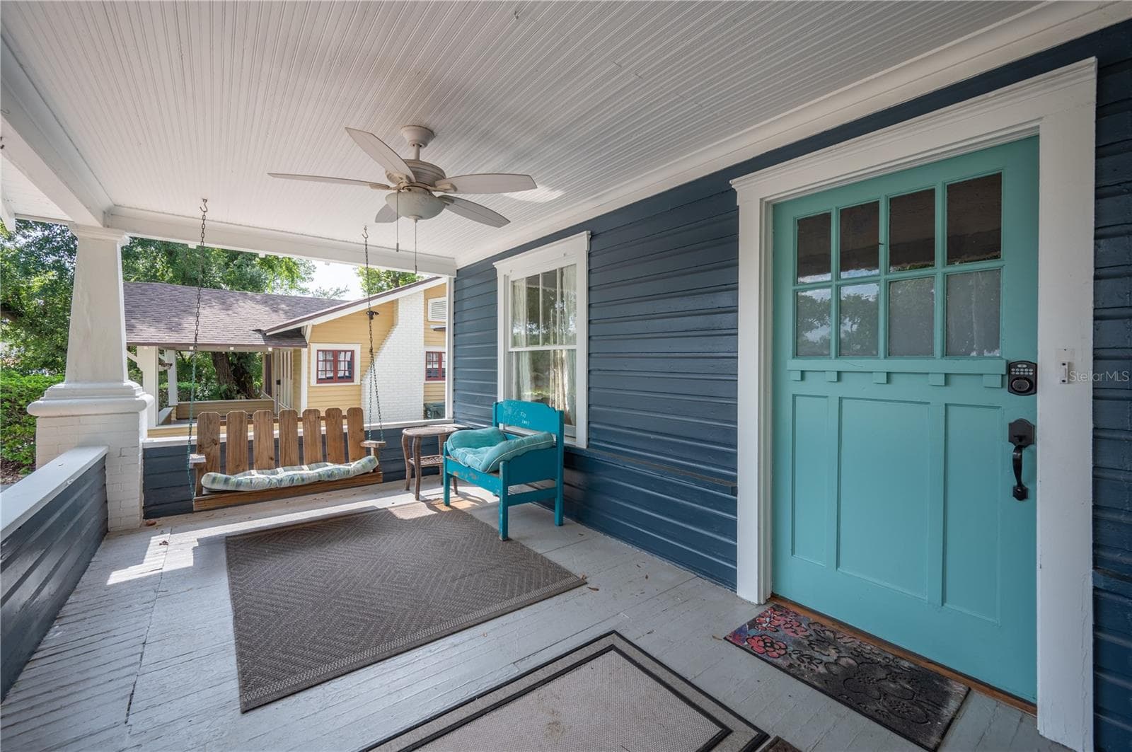 Single Family Residence at 817 E LIME ST, LAKELAND, photo 4 of 45