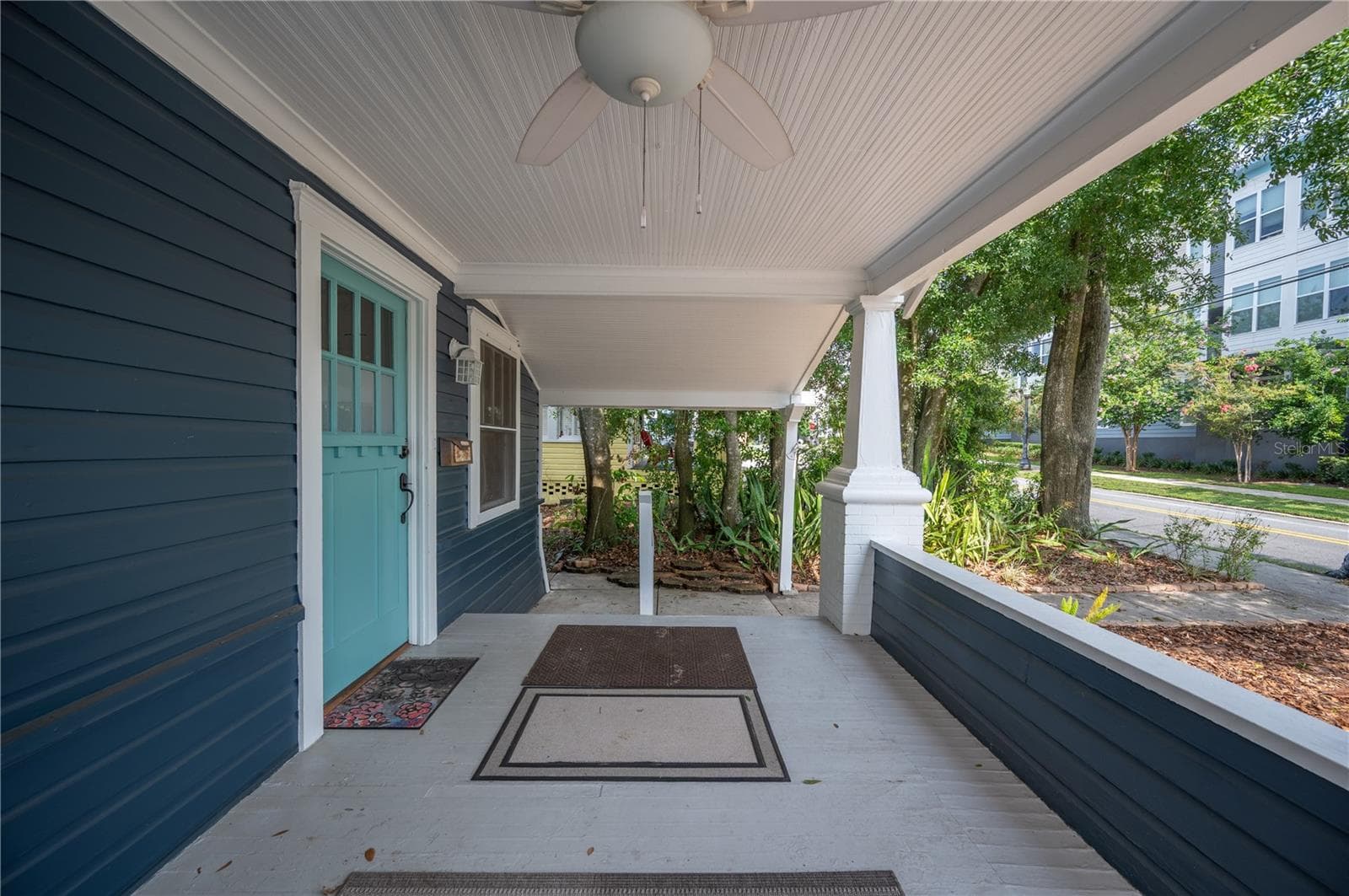 Single Family Residence at 817 E LIME ST, LAKELAND, photo 5 of 45