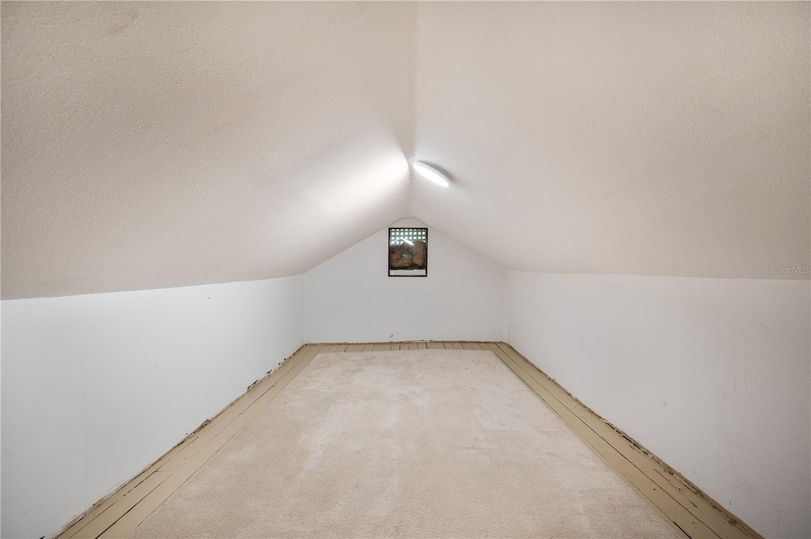 Single Family Residence at 817 E LIME ST, LAKELAND, photo 25 of 45