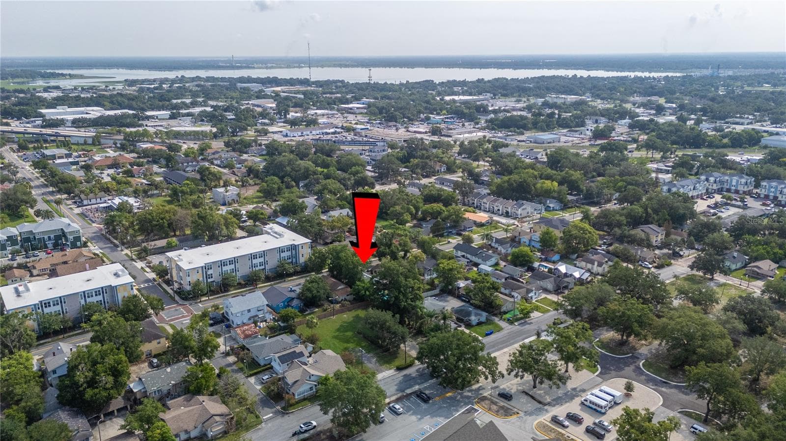 Single Family Residence at 817 E LIME ST, LAKELAND, photo 41 of 45