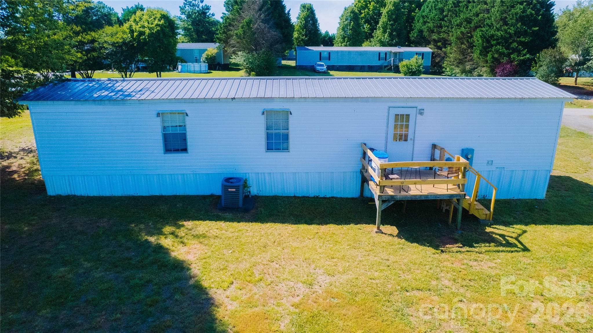 Single Family Residence at Newton, photo 4 of 22