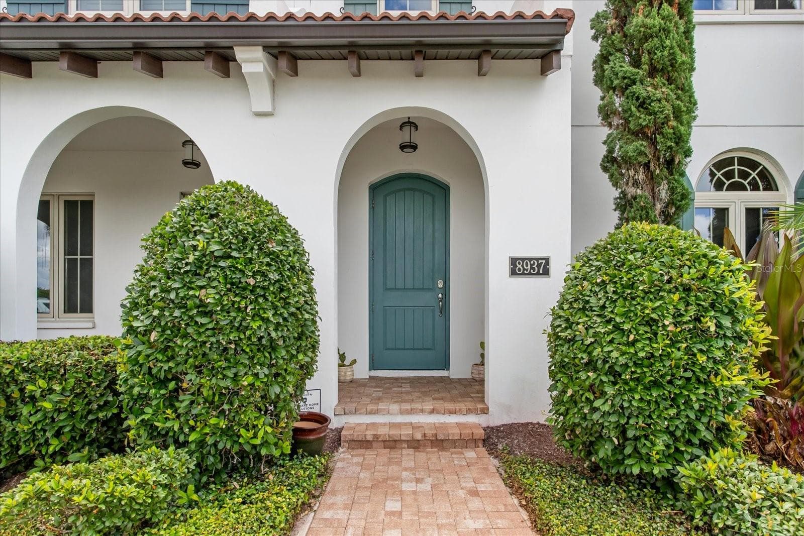 Townhouse at 8937 LAKESHORE POINTE DR, WINTER GARDEN, photo 4 of 39