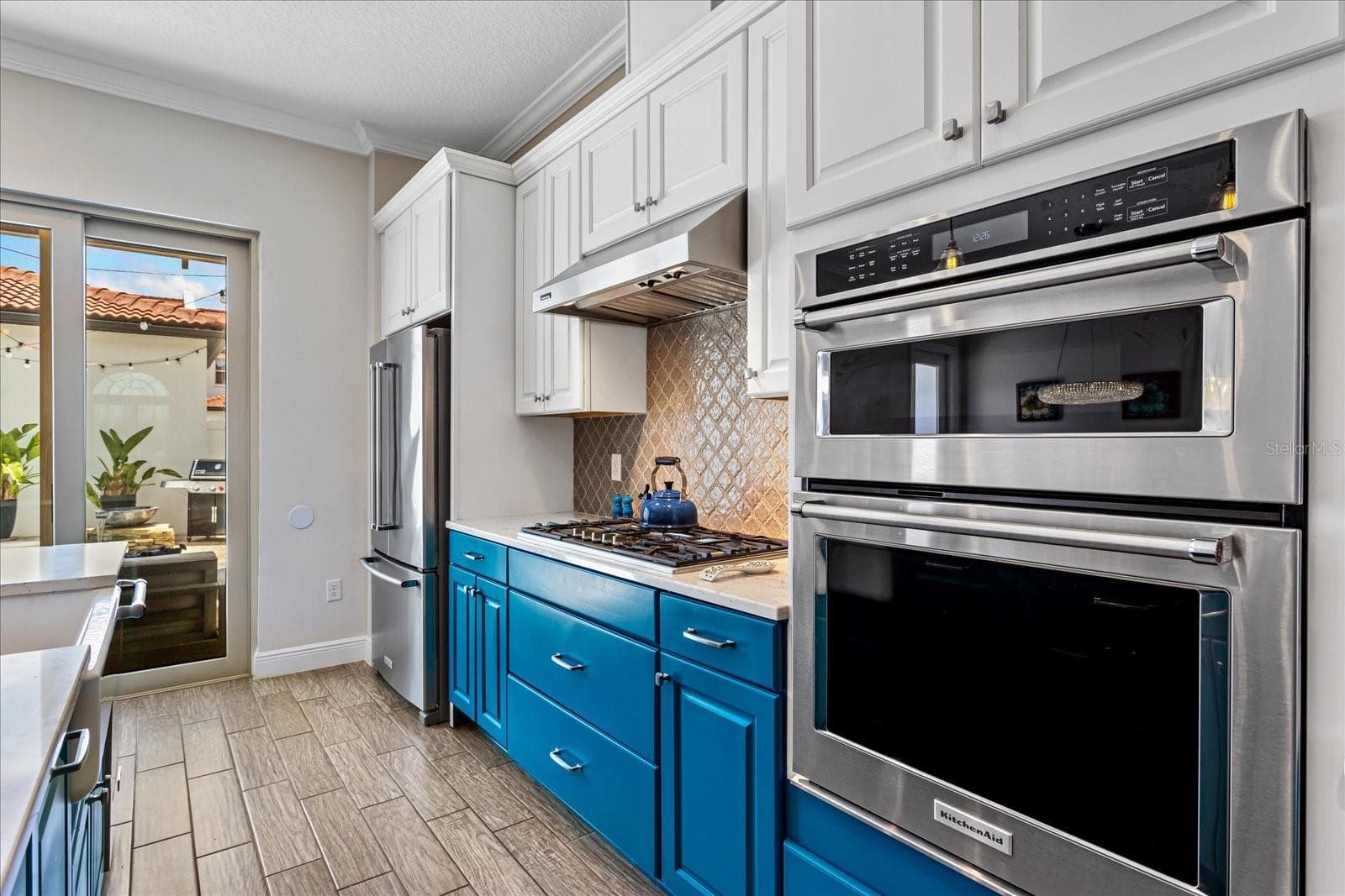 Townhouse at 8937 LAKESHORE POINTE DR, WINTER GARDEN, photo 17 of 39