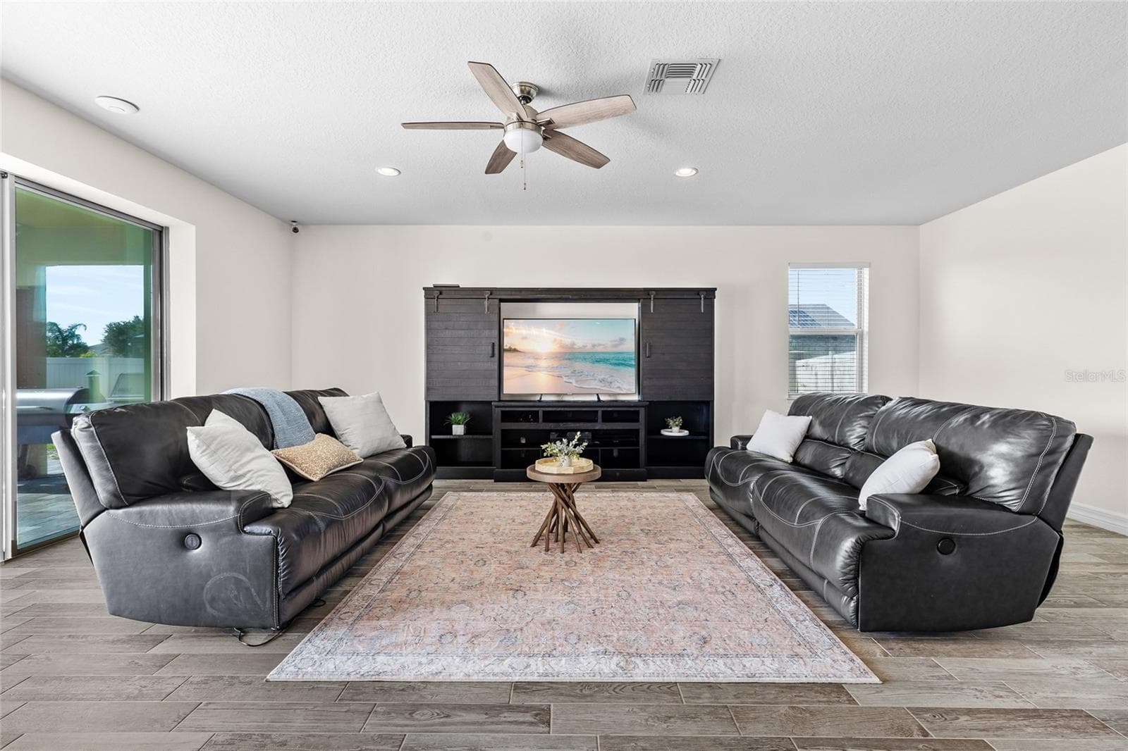 Single Family Residence at 3344 KAYAK WAY, ORLANDO, photo 6 of 37