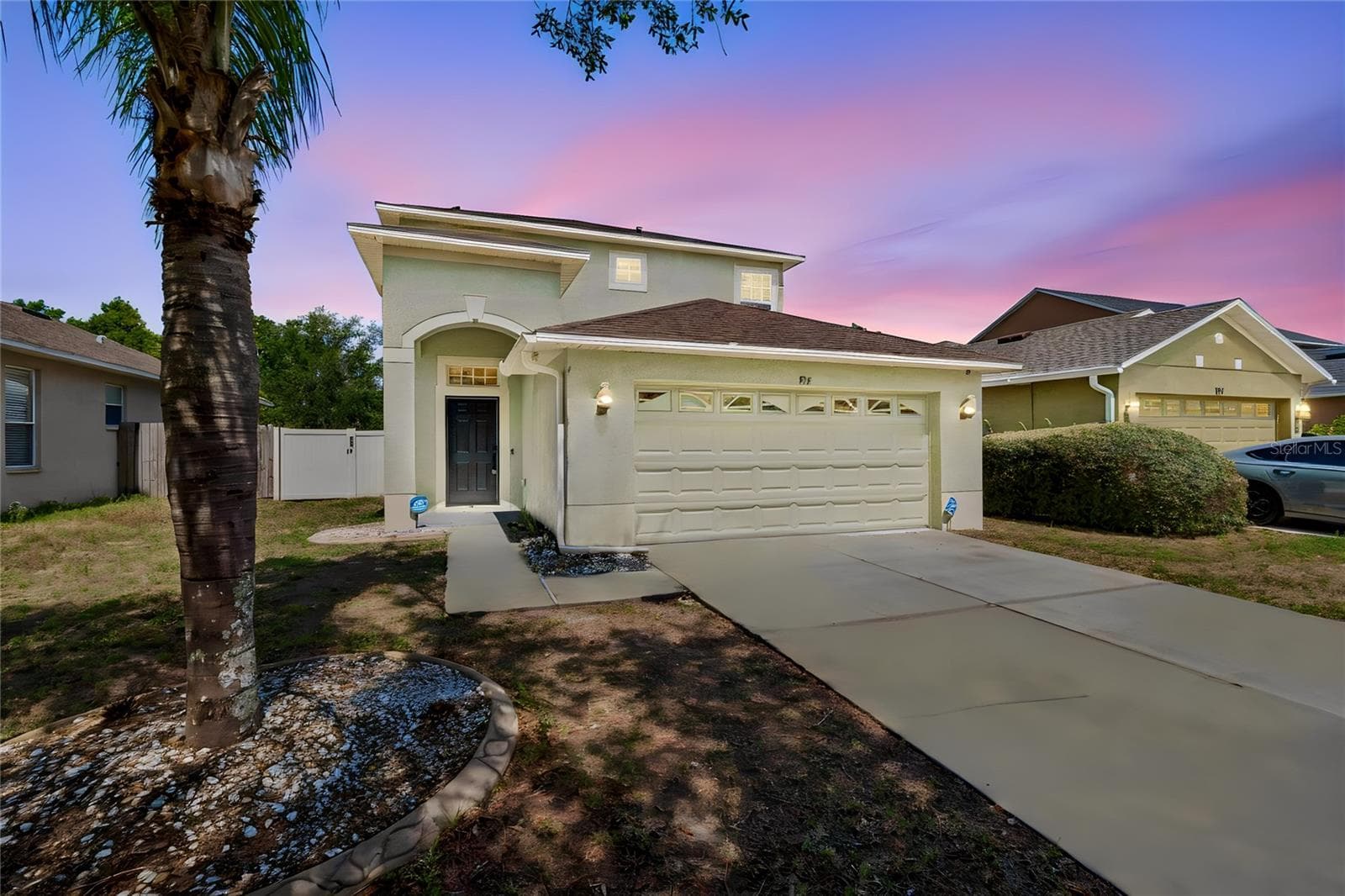 915 WINDTON OAK DR