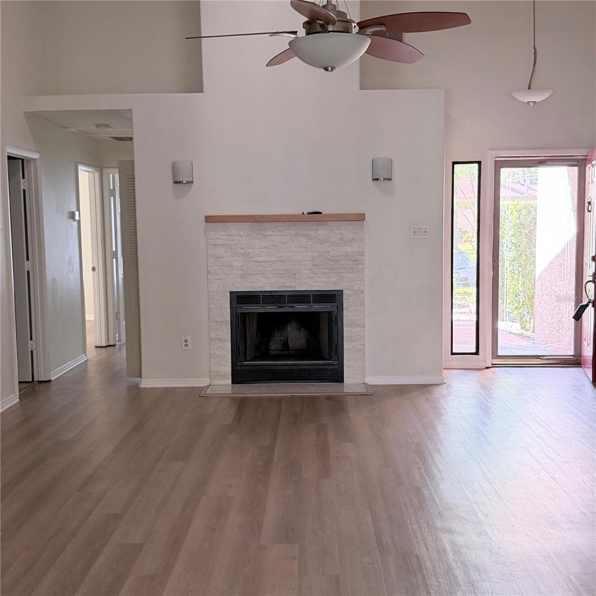 Condominium at 3409 HILL MOOR DR, PALM HARBOR, photo 5 of 23