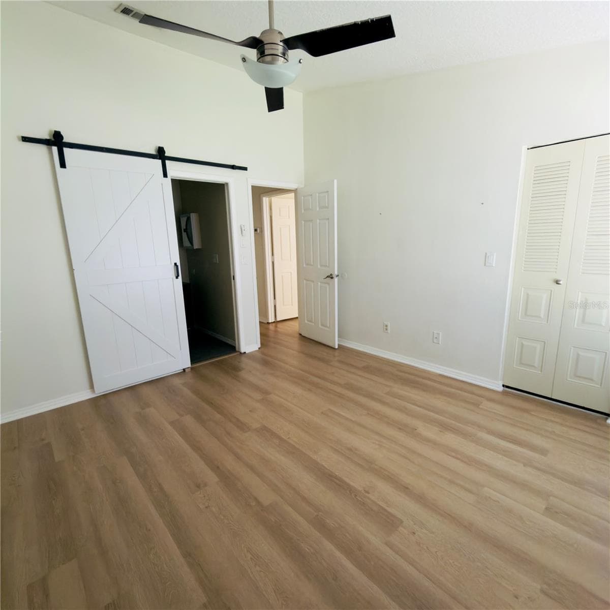 Condominium at 3409 HILL MOOR DR, PALM HARBOR, photo 21 of 23