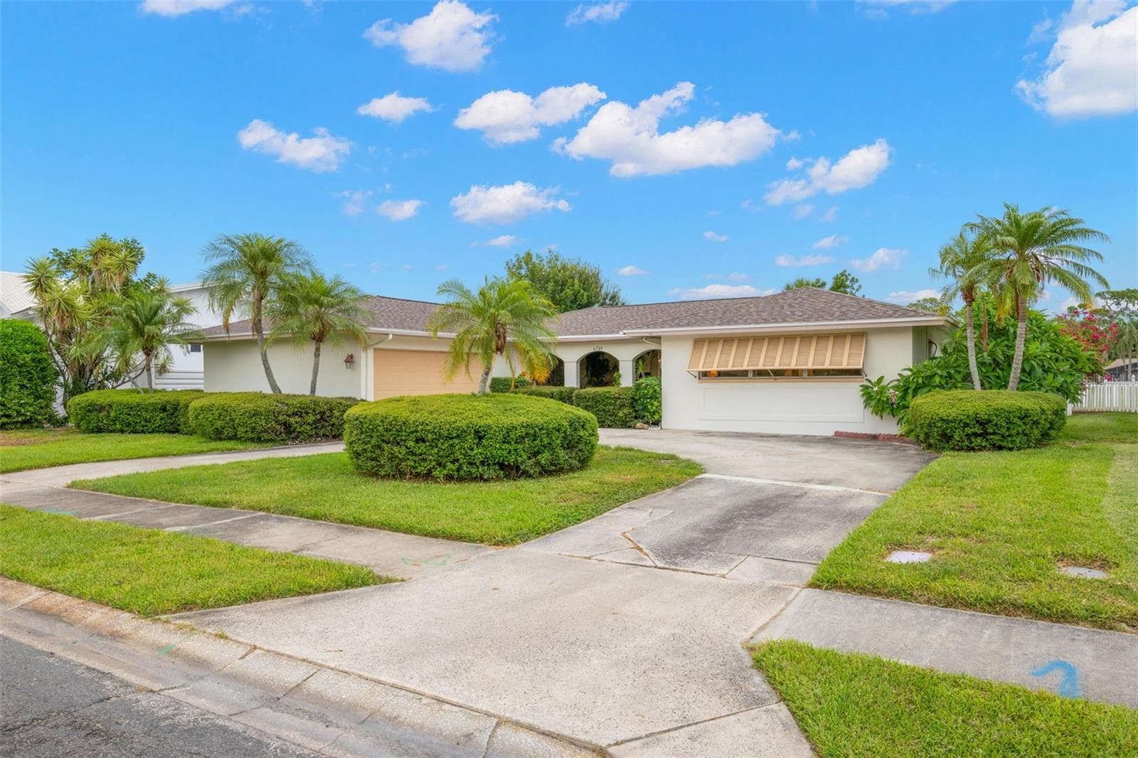 Exterior front, garage angle - 6729 TEQUESTA DR, SEMINOLE