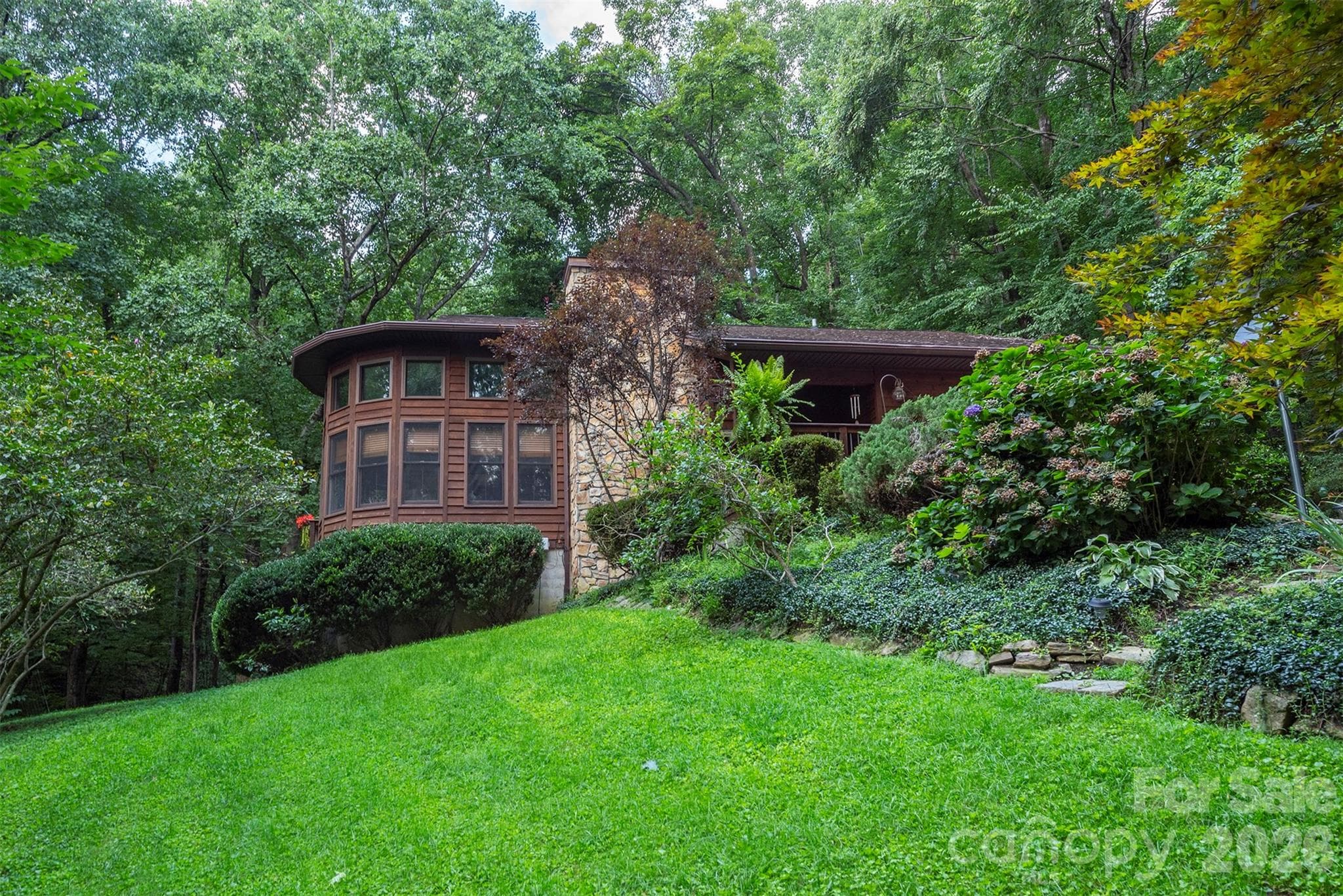 Single Family Residence at Old Fort, photo 2 of 48