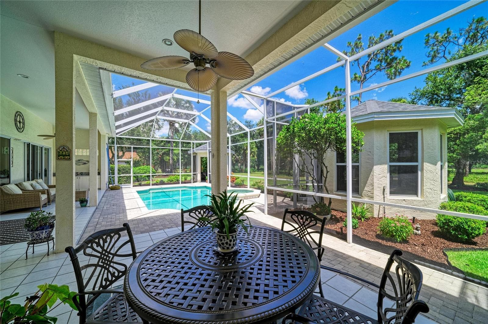 Single Family Residence at 2362 LITTLE COUNTRY RD, PARRISH, photo 17 of 71