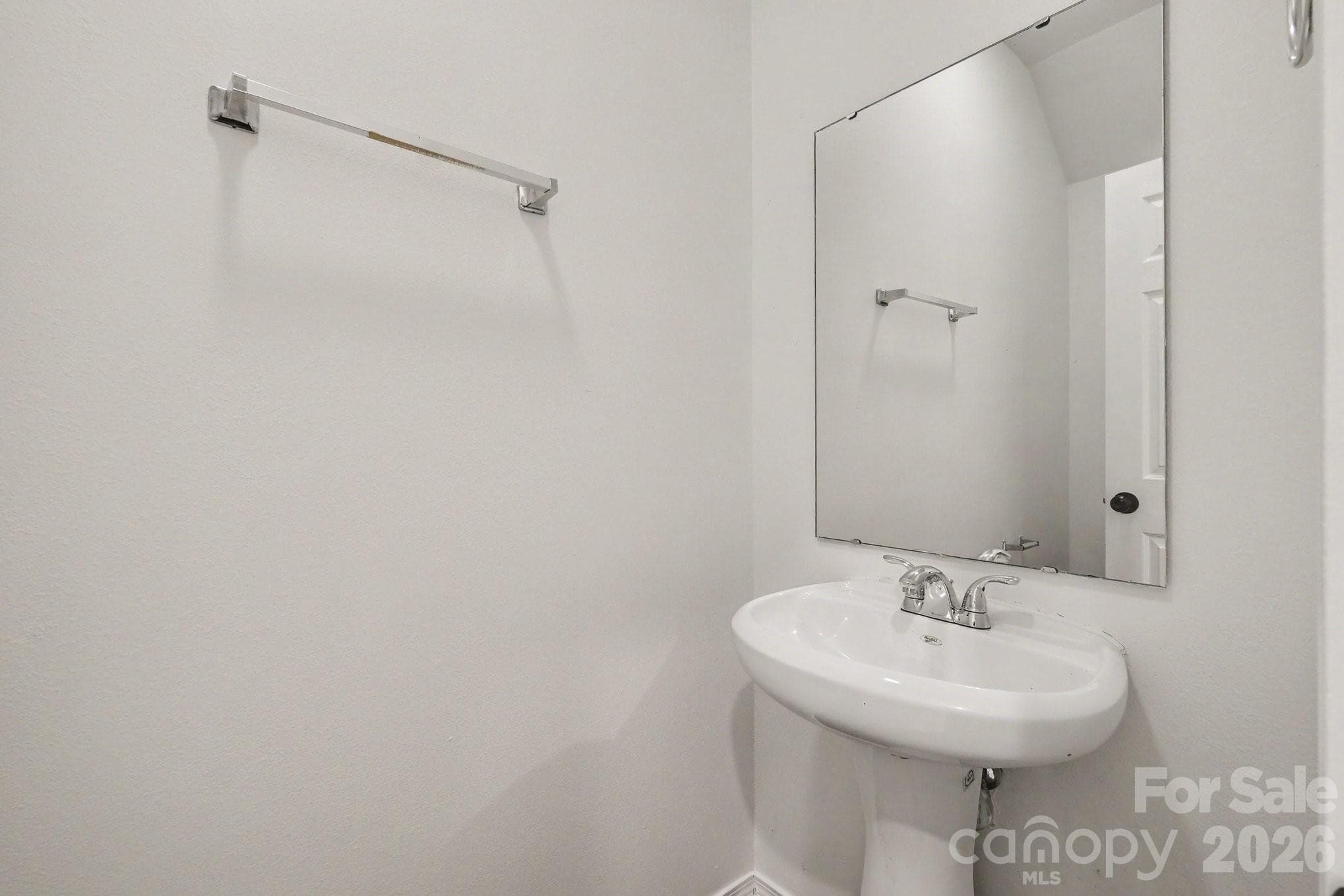 Single Family Residence at 4636 Meadowfield Road, Charlotte, photo 27 of 29