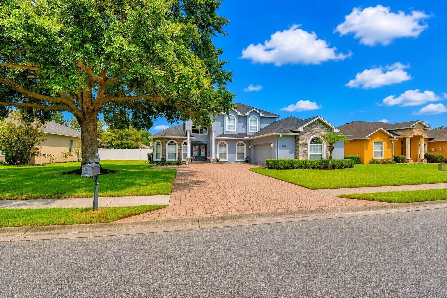 Single Family Residence at 5516 BLACK HAWK LN, LAKELAND, photo 6 of 83