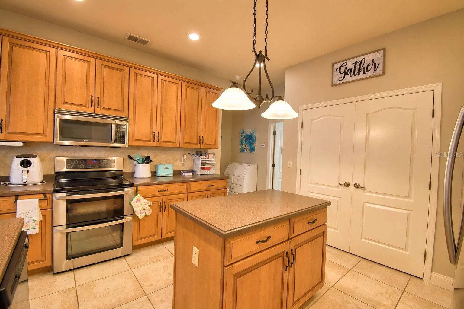 Single Family Residence at 5516 BLACK HAWK LN, LAKELAND, photo 31 of 83
