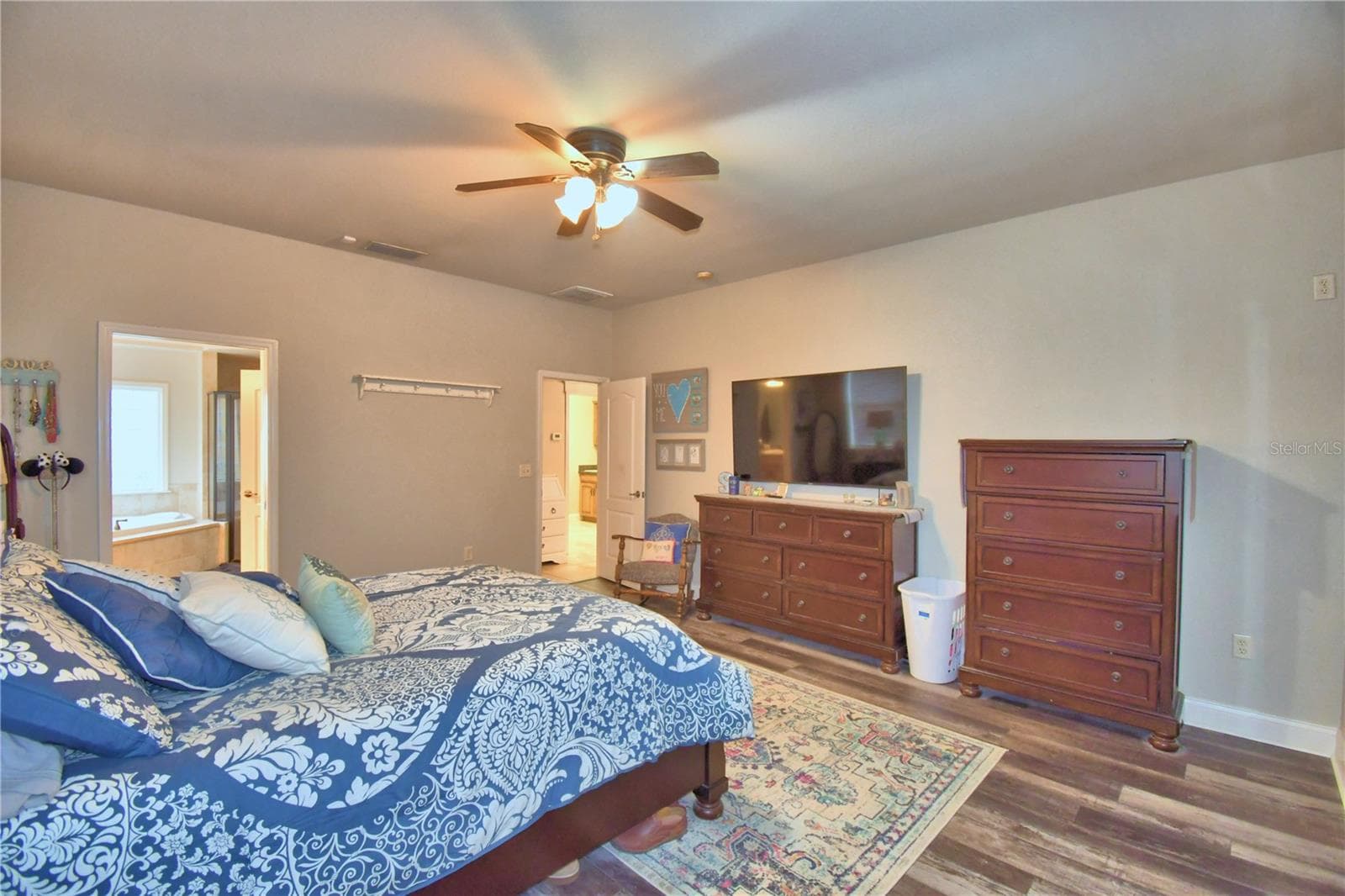 Single Family Residence at 5516 BLACK HAWK LN, LAKELAND, photo 39 of 83