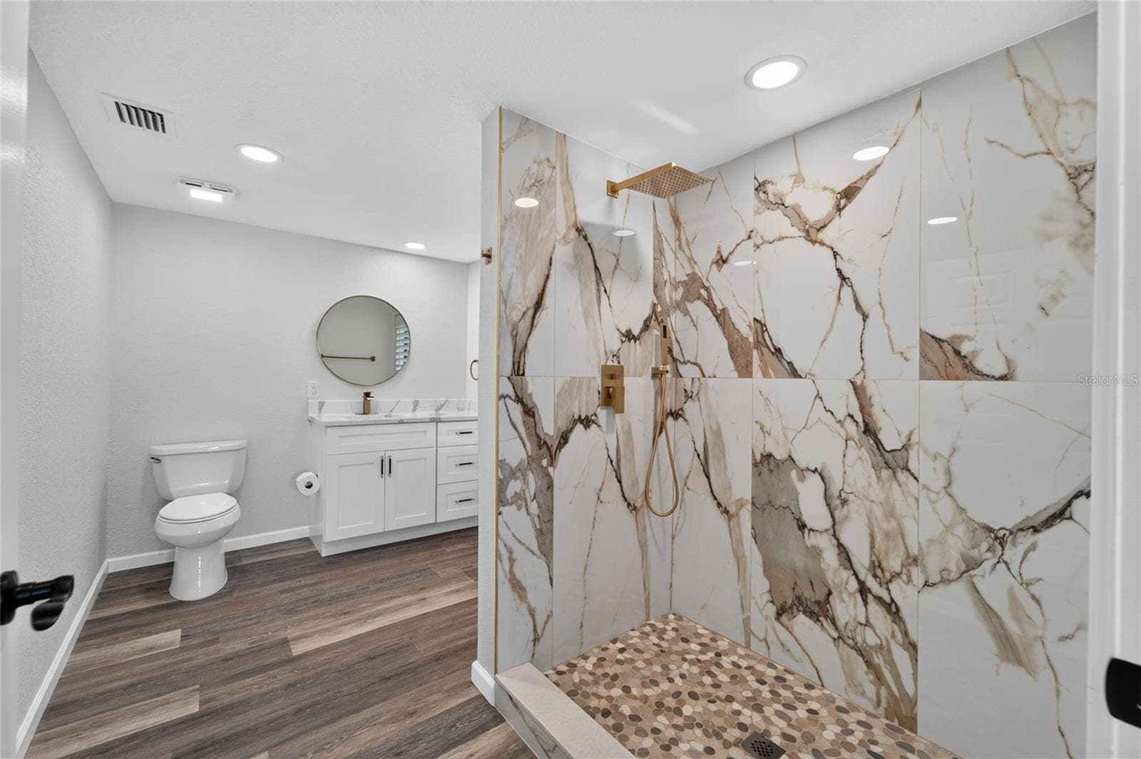 Single Family Residence at 522 HIGHVIEW CIR N, BRANDON, photo 35 of 66