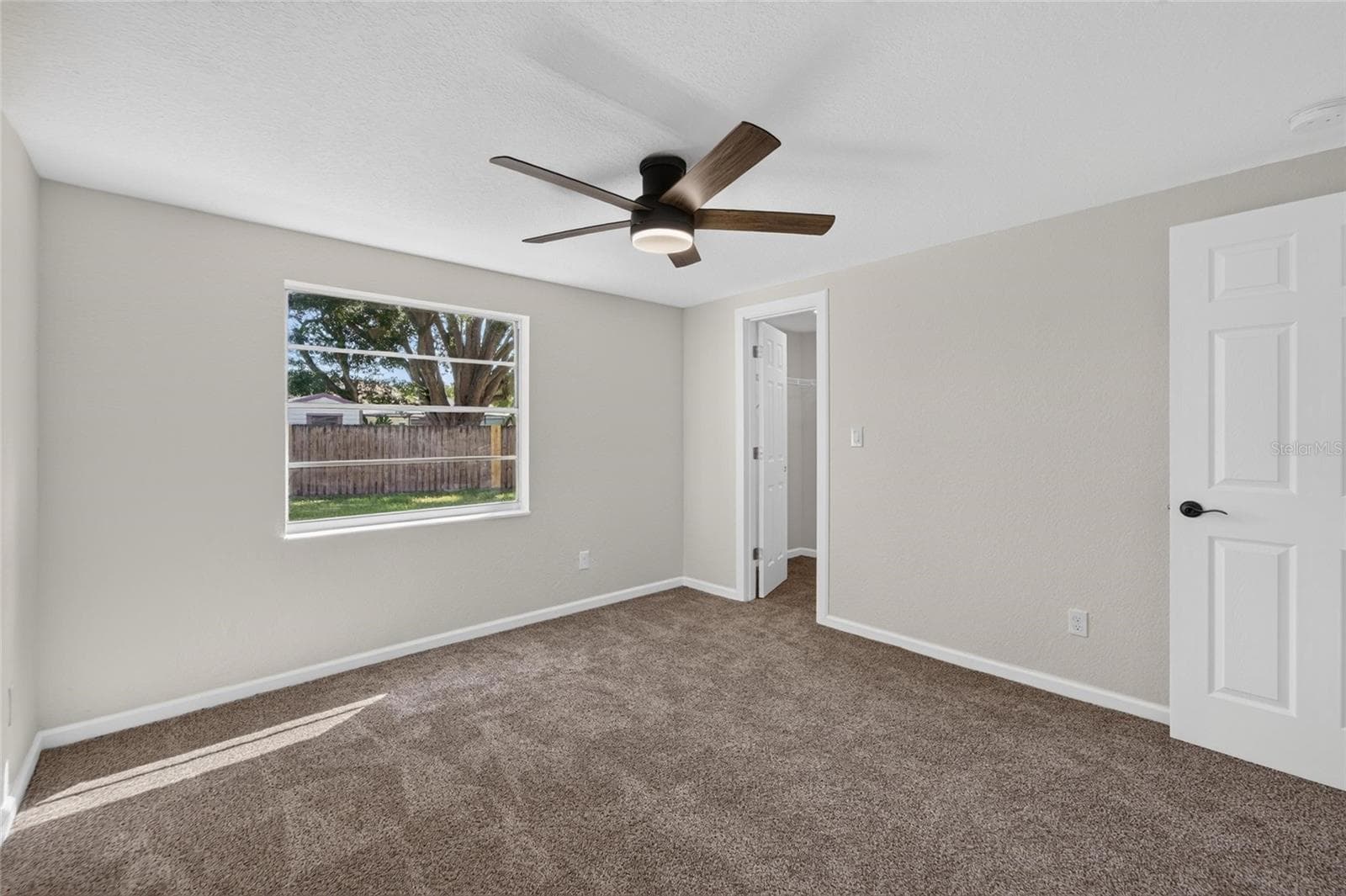 Single Family Residence at 522 HIGHVIEW CIR N, BRANDON, photo 41 of 66