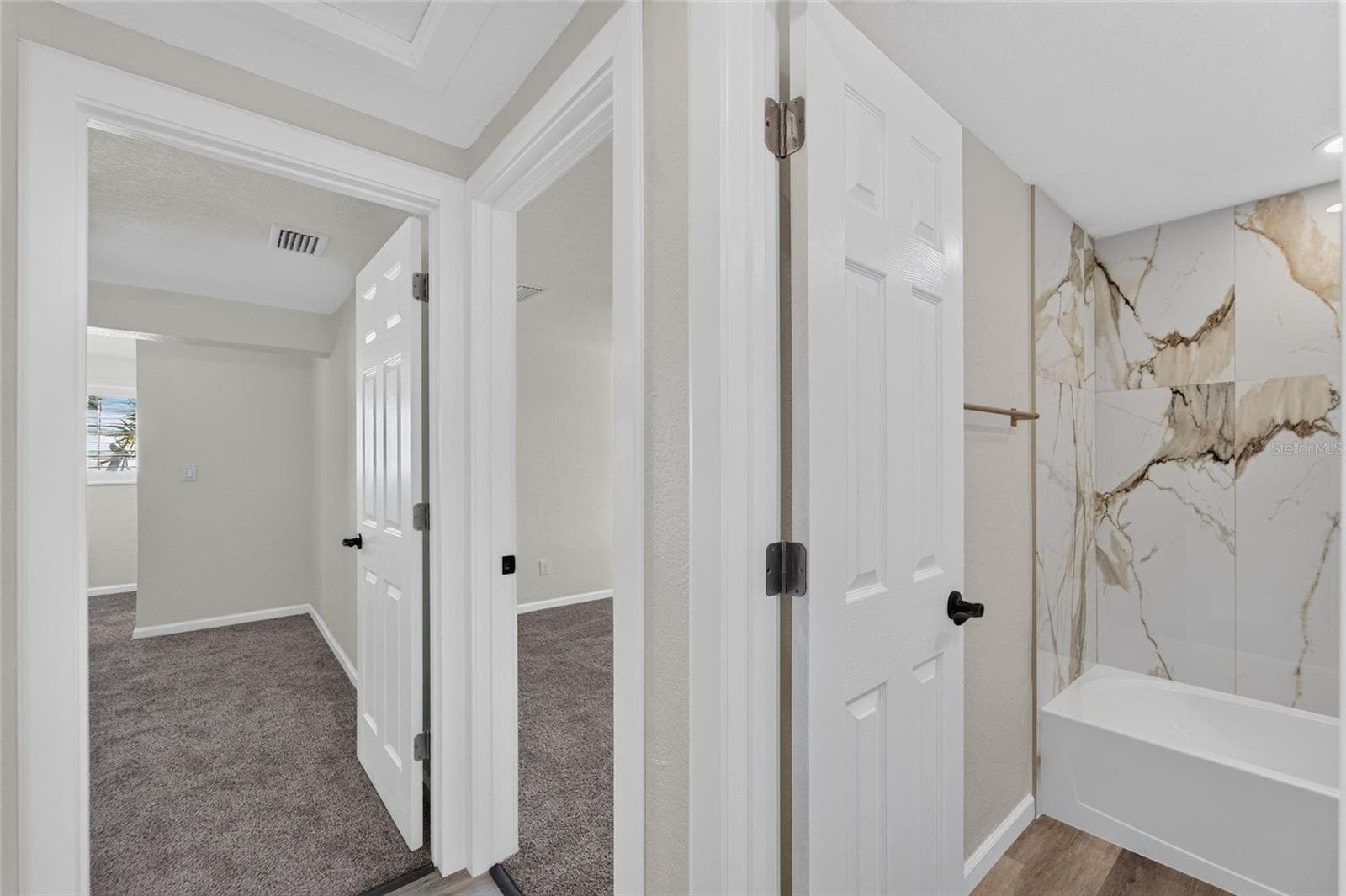 Single Family Residence at 522 HIGHVIEW CIR N, BRANDON, photo 55 of 66