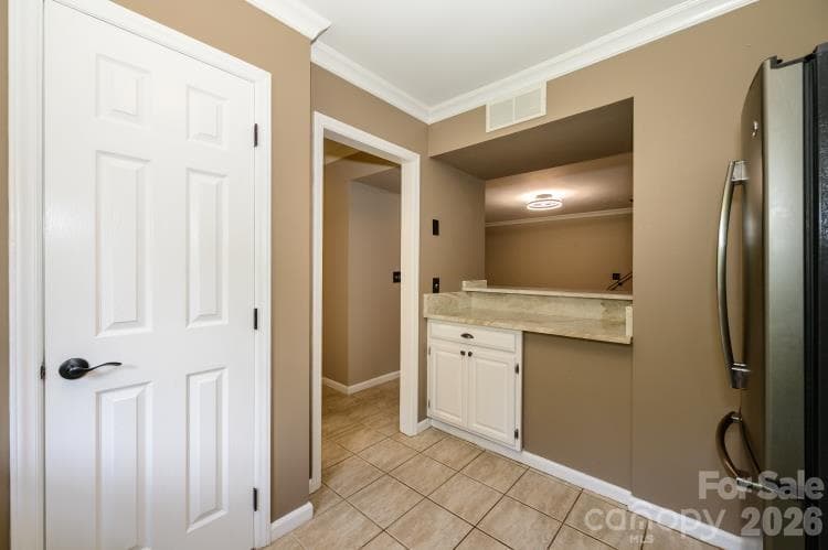 Condominium at Charlotte, photo 8 of 28