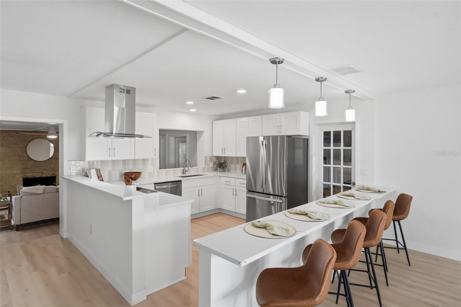 Single Family Residence at 1360 IRVING AVE, CLEARWATER, photo 5 of 30