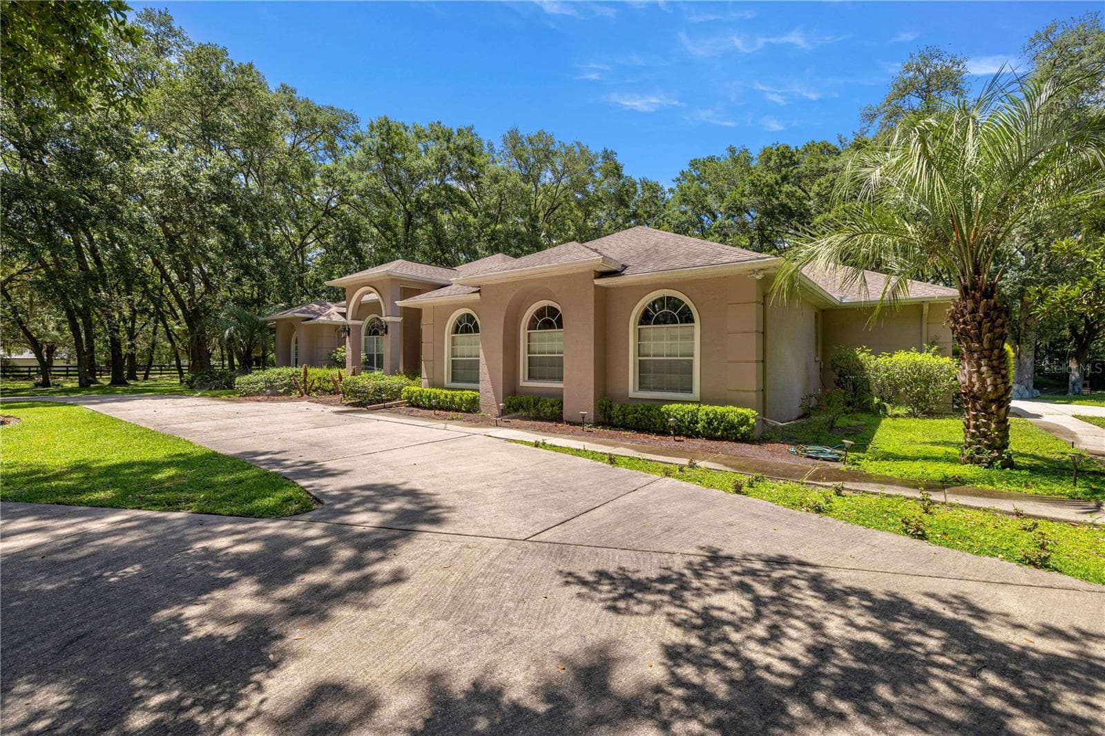 Single Family Residence at 7305 SW 86TH LN, OCALA, photo 2 of 50