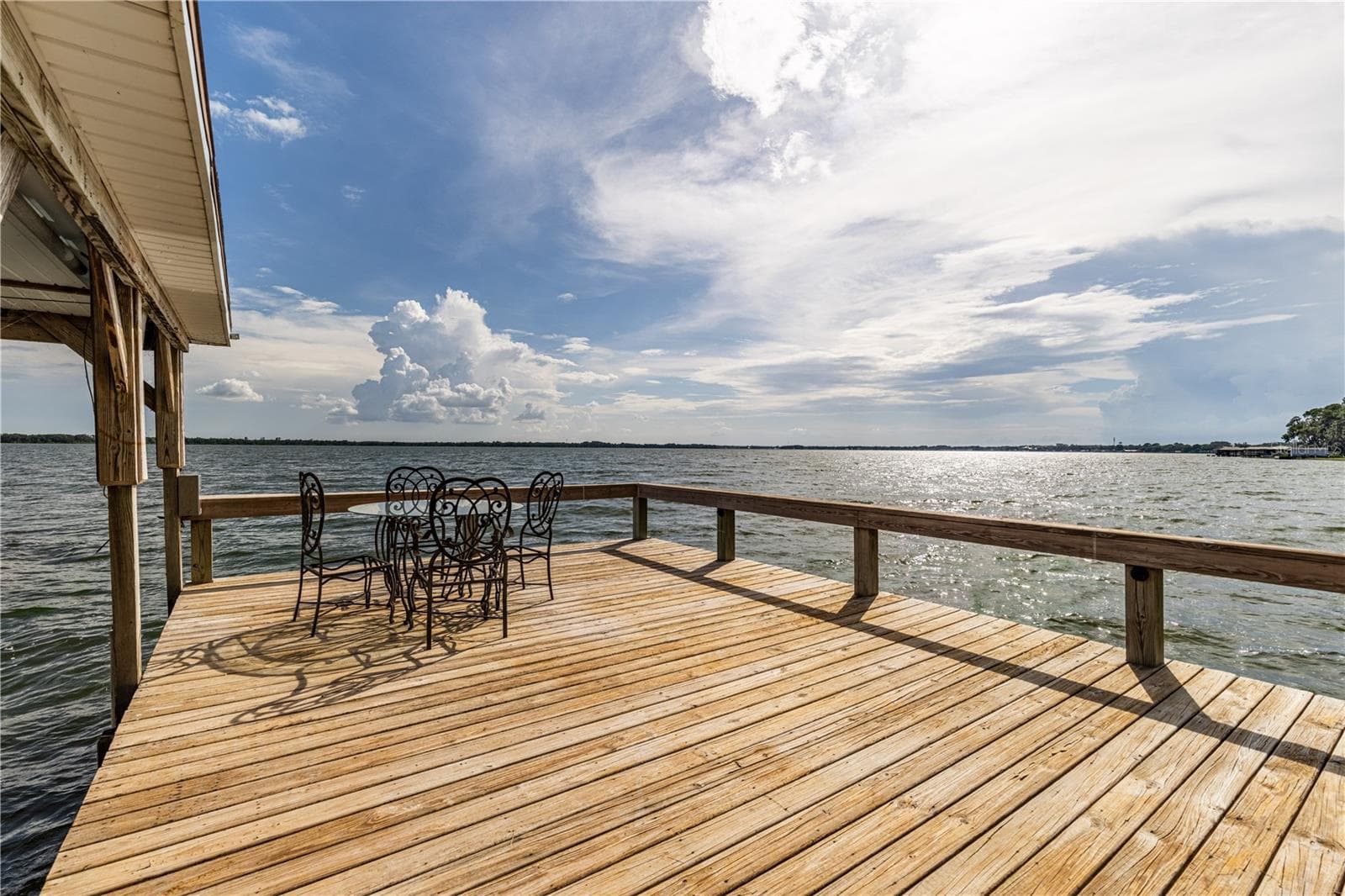 Single Family Residence at 32834 LAKESHORE DR, TAVARES, photo 9 of 86
