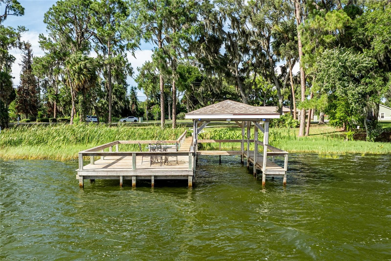 Single Family Residence at 32834 LAKESHORE DR, TAVARES, photo 11 of 86