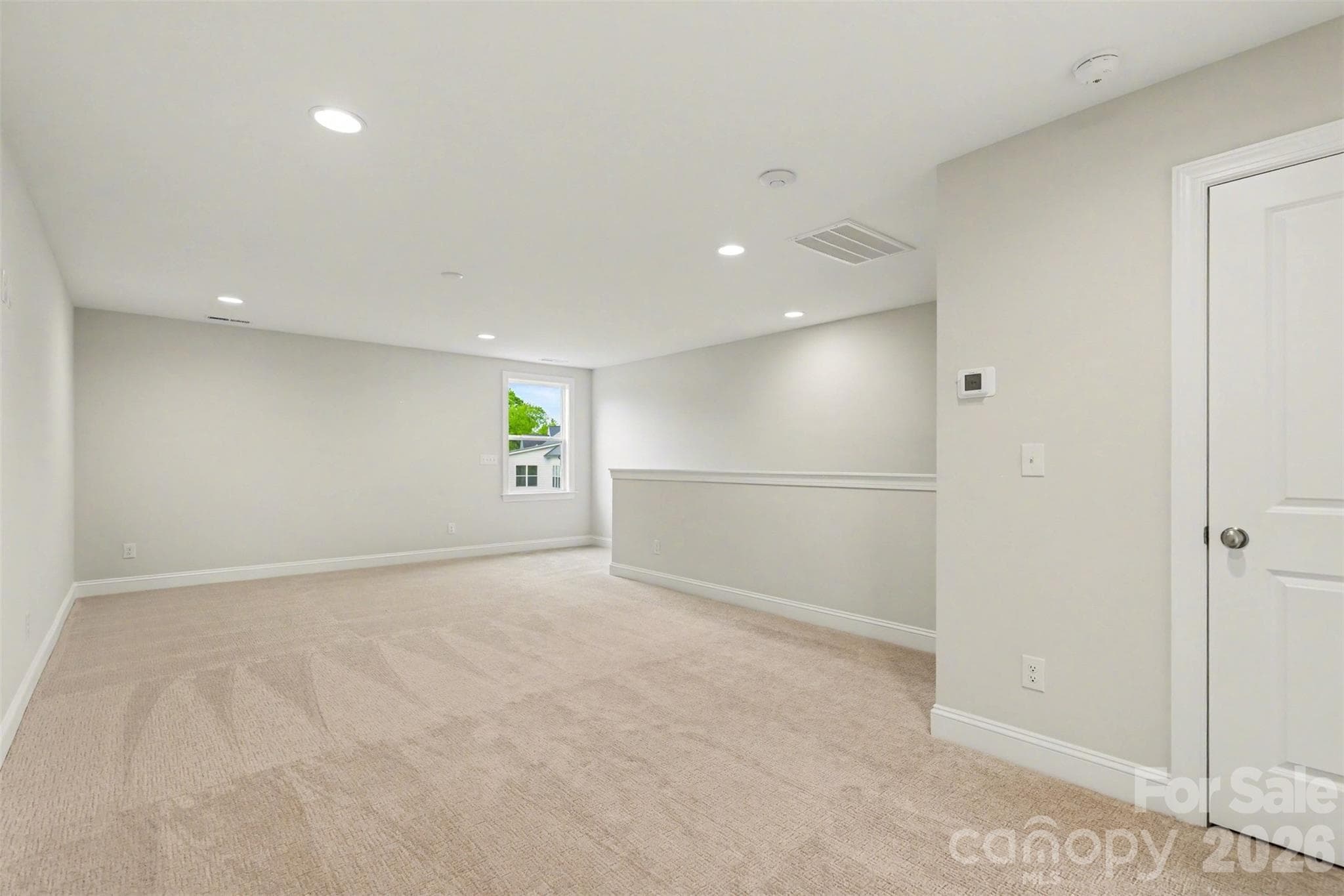 Single Family Residence at 484 Edmunds Lane, Clover, photo 26 of 34