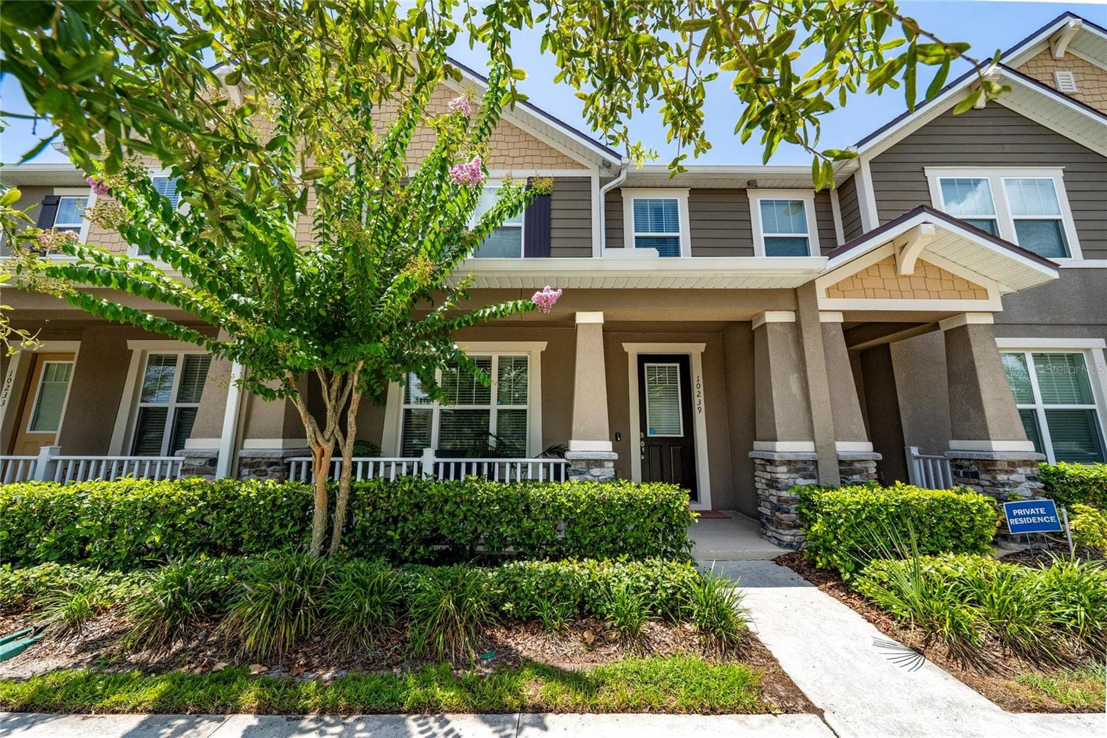Townhouse at 10239 HIGHLINE CREST ST, ORLANDO, photo 4 of 37