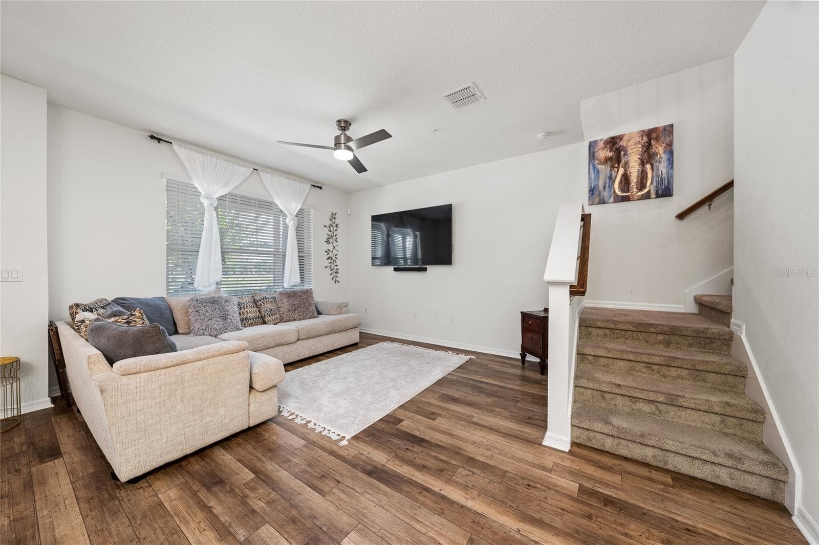 Townhouse at 10239 HIGHLINE CREST ST, ORLANDO, photo 11 of 37