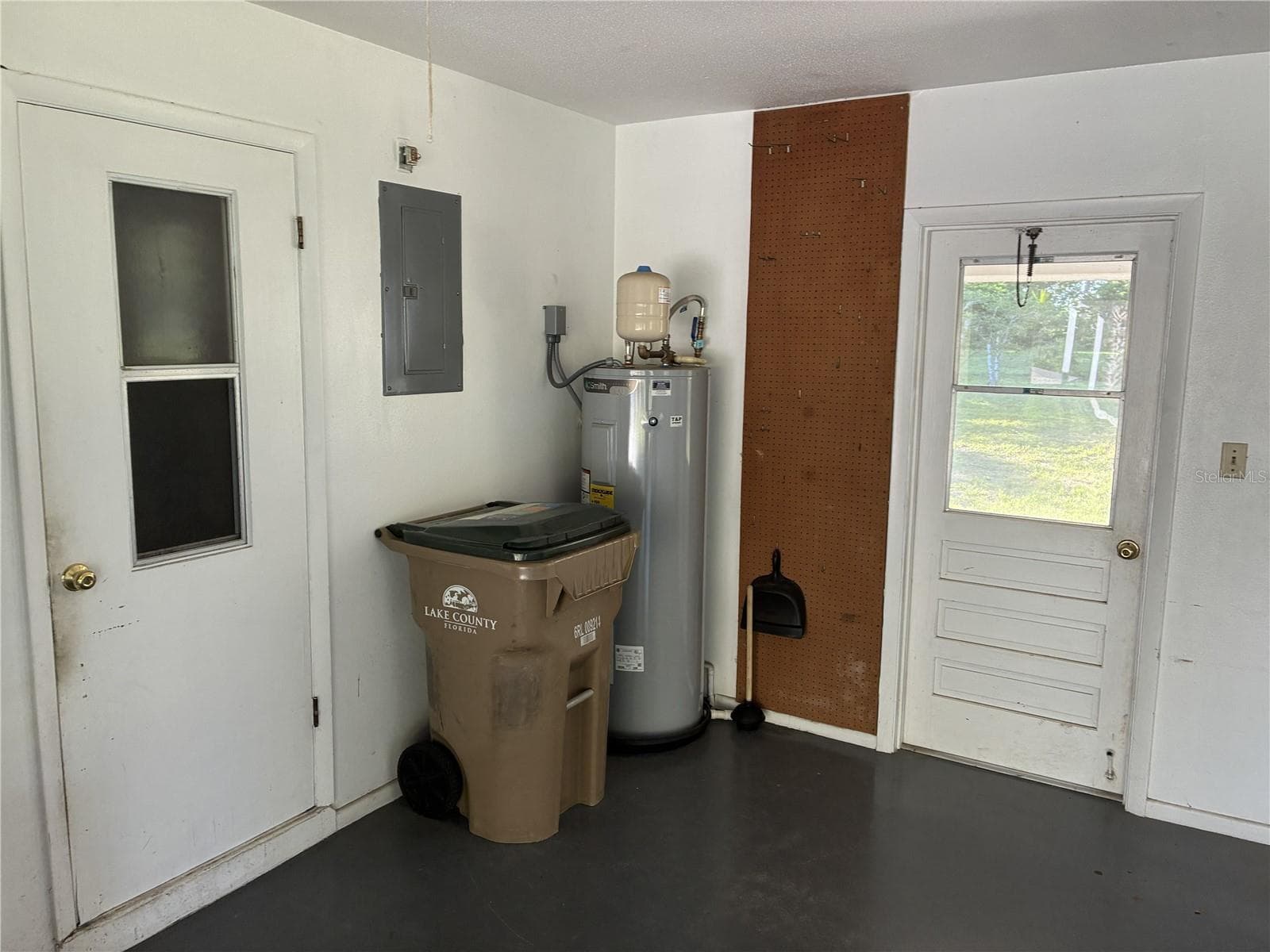 Single Family Residence at 4926 MAGNOLIA RIDGE RD, FRUITLAND PARK, photo 18 of 45