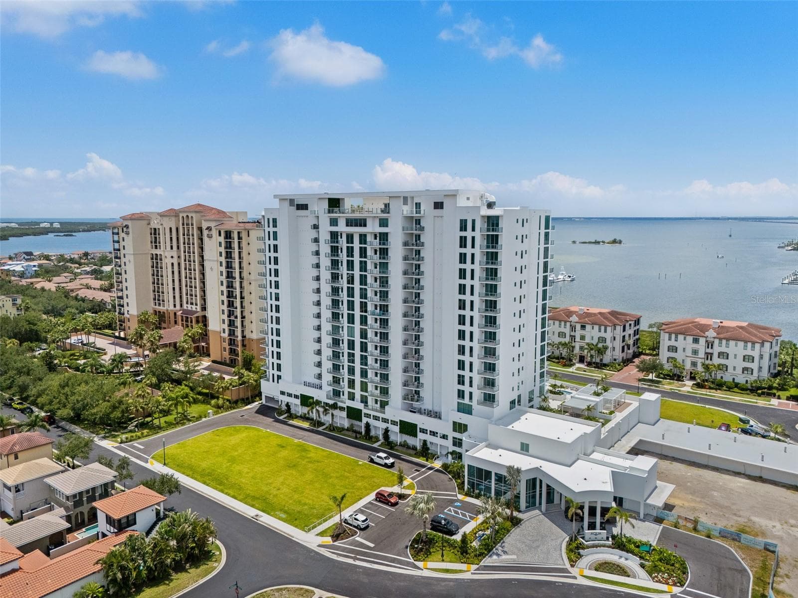 5713 BOWEN DANIEL DR. #1506