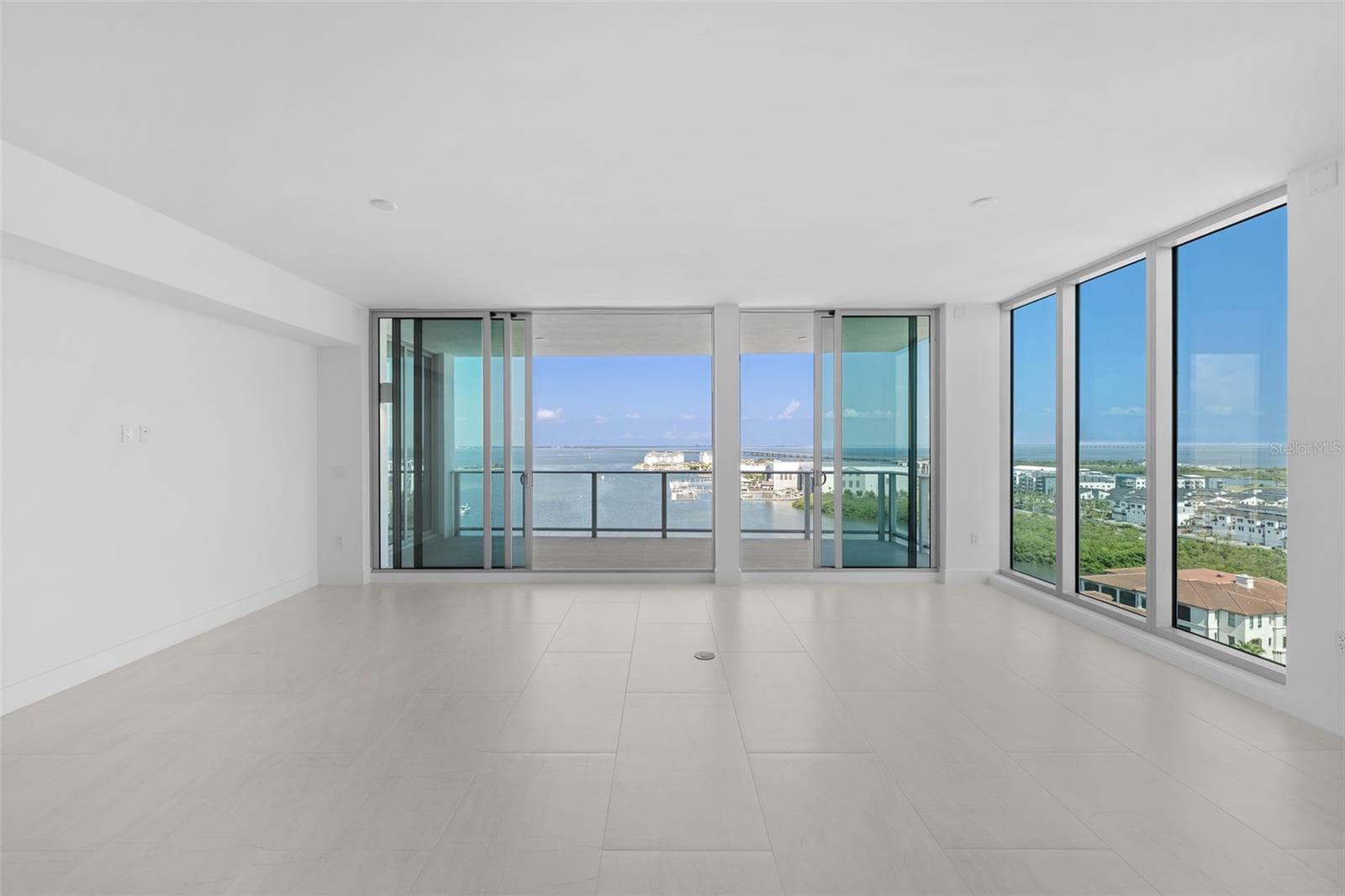 Condominium at 5713 BOWEN DANIEL DR. #1506, TAMPA, photo 18 of 96
